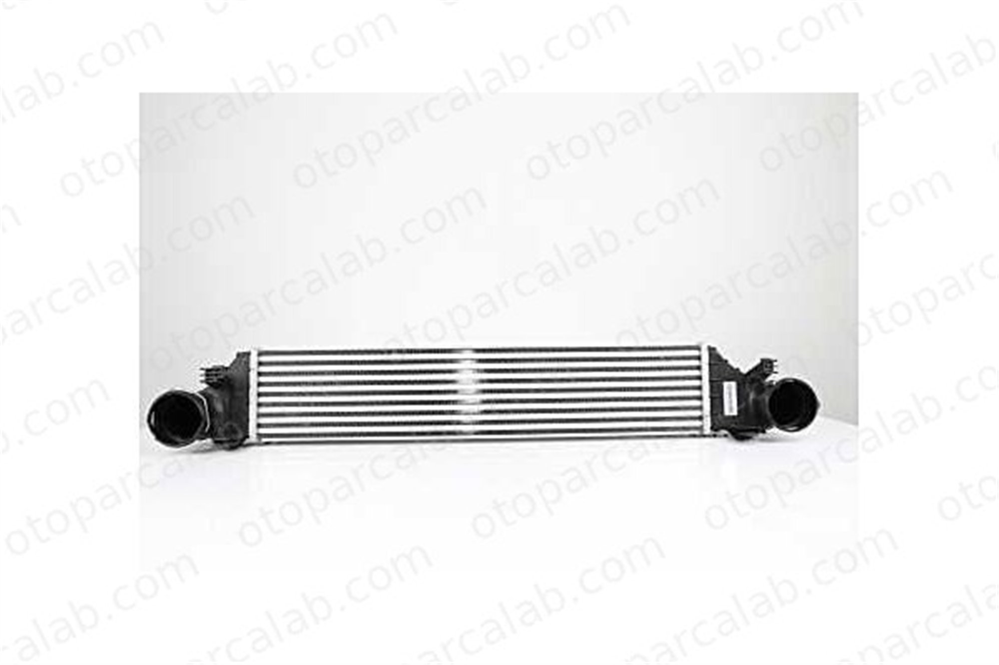 BSG 60-535-012 Turbo Radyatörü MERCEDES-BENZ C-SERISI T-Model C-SERISI A2035000500 35000500