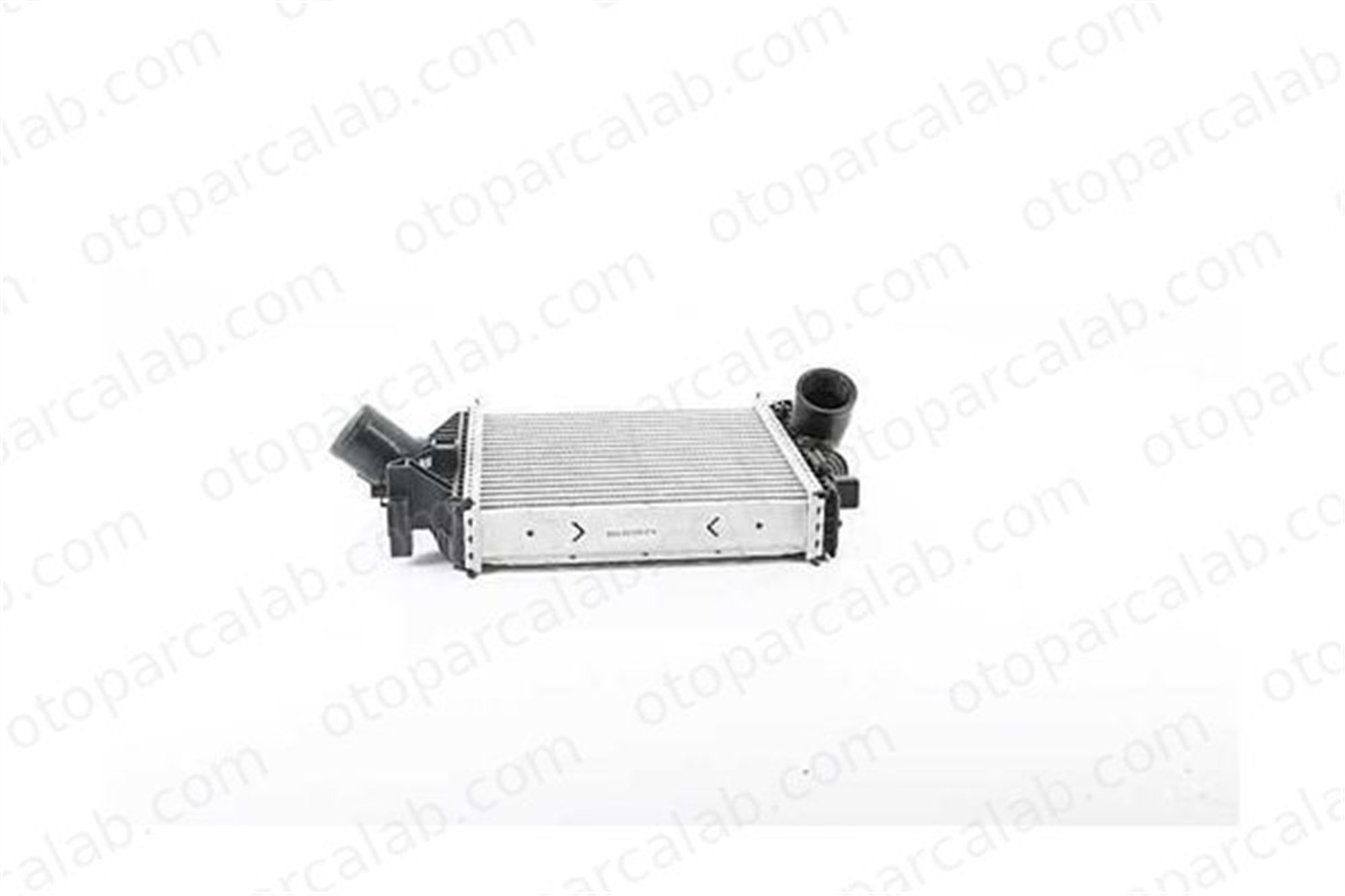 BSG 60-535-014 Turbo Radyatörü MERCEDES-BENZ V-SERISI VITO Minibüs/Otobüs A6385012901 6385012901