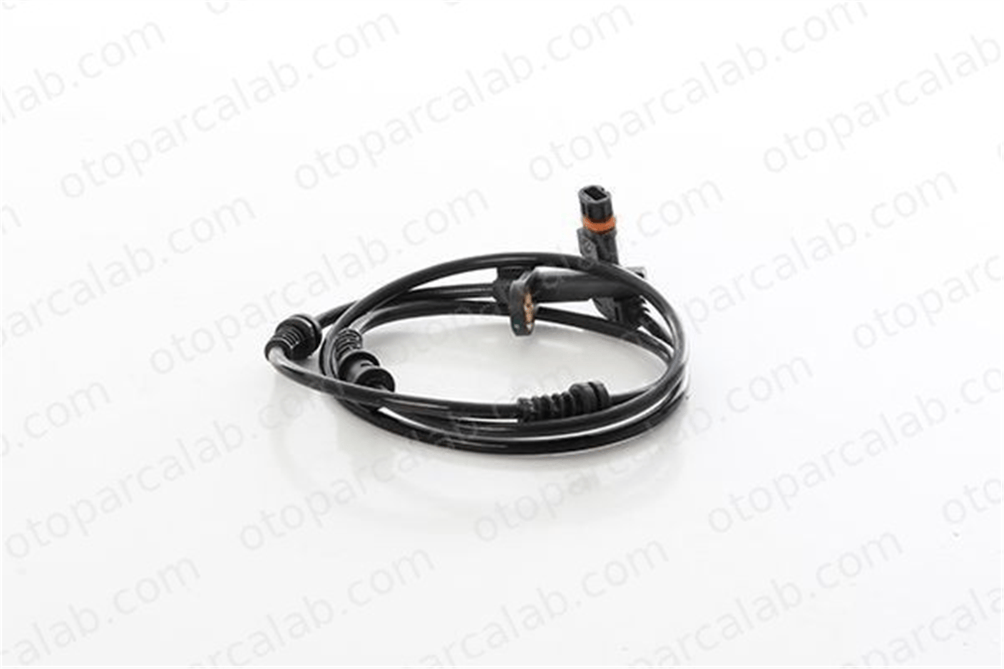 BSG 60-840-065 Abs Sensörü Arka Sağ veya Sol MERCEDES-BENZ S-SERISI S-SERISI Coupe A2219055700 2215400317
