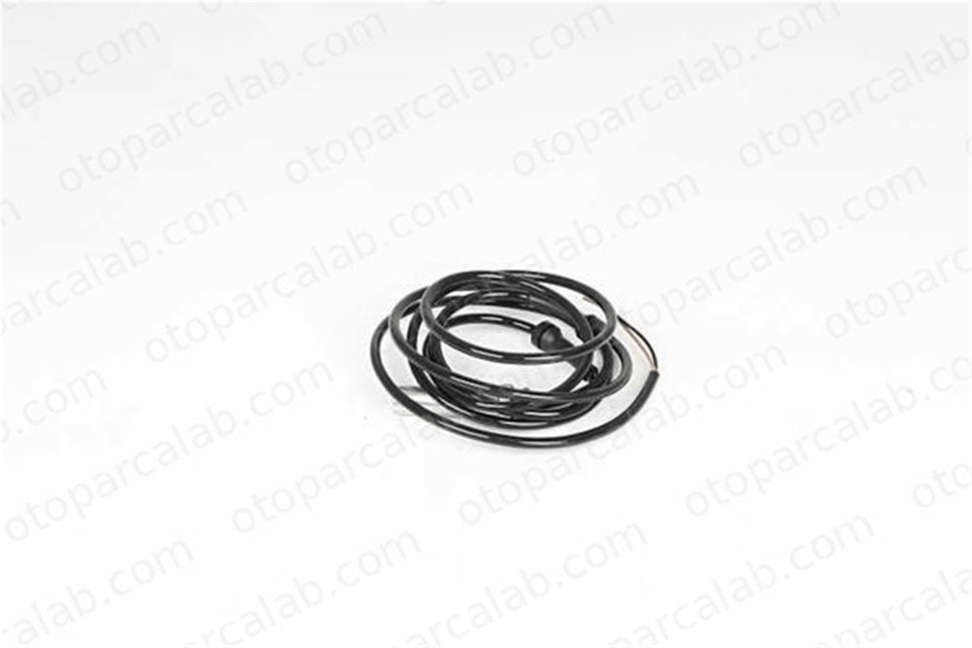 BSG 60-840-084 Abs Sensörü Ön Sağ veya Sol MERCEDES-BENZ SPRINTER 4-t Panelvan/Van SPRINTER 3-t Panelvan/Van A9015421717 2D0927807