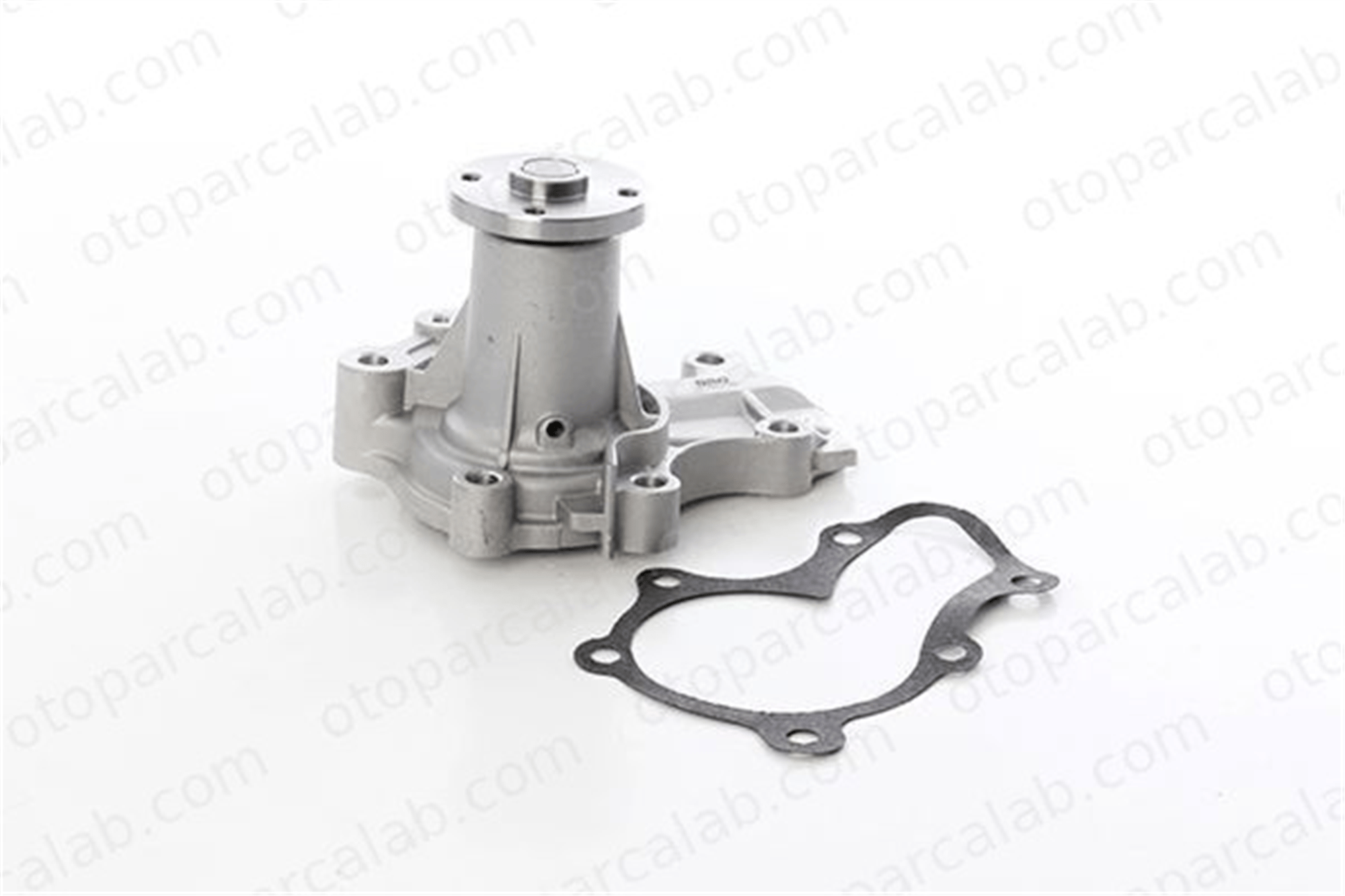 BSG 62-500-002 Devirdaim Su Pompası MITSUBISHI SPACE STAR MPV COLT V MD370803 MD323372