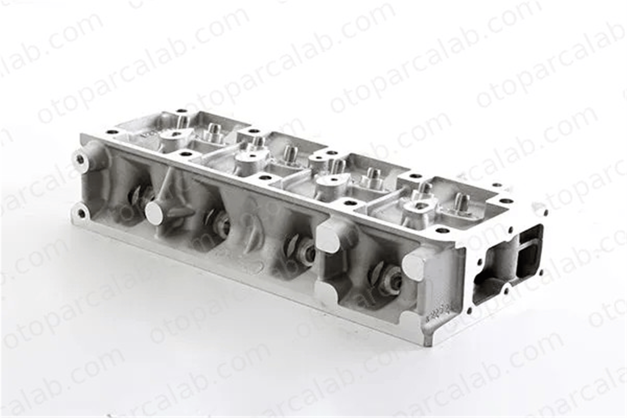 BSG 75-110-005 Silindir Kapağı RENAULT CLIO II Kasa/eğik arka KANGOO 7702131148 1111184CTO