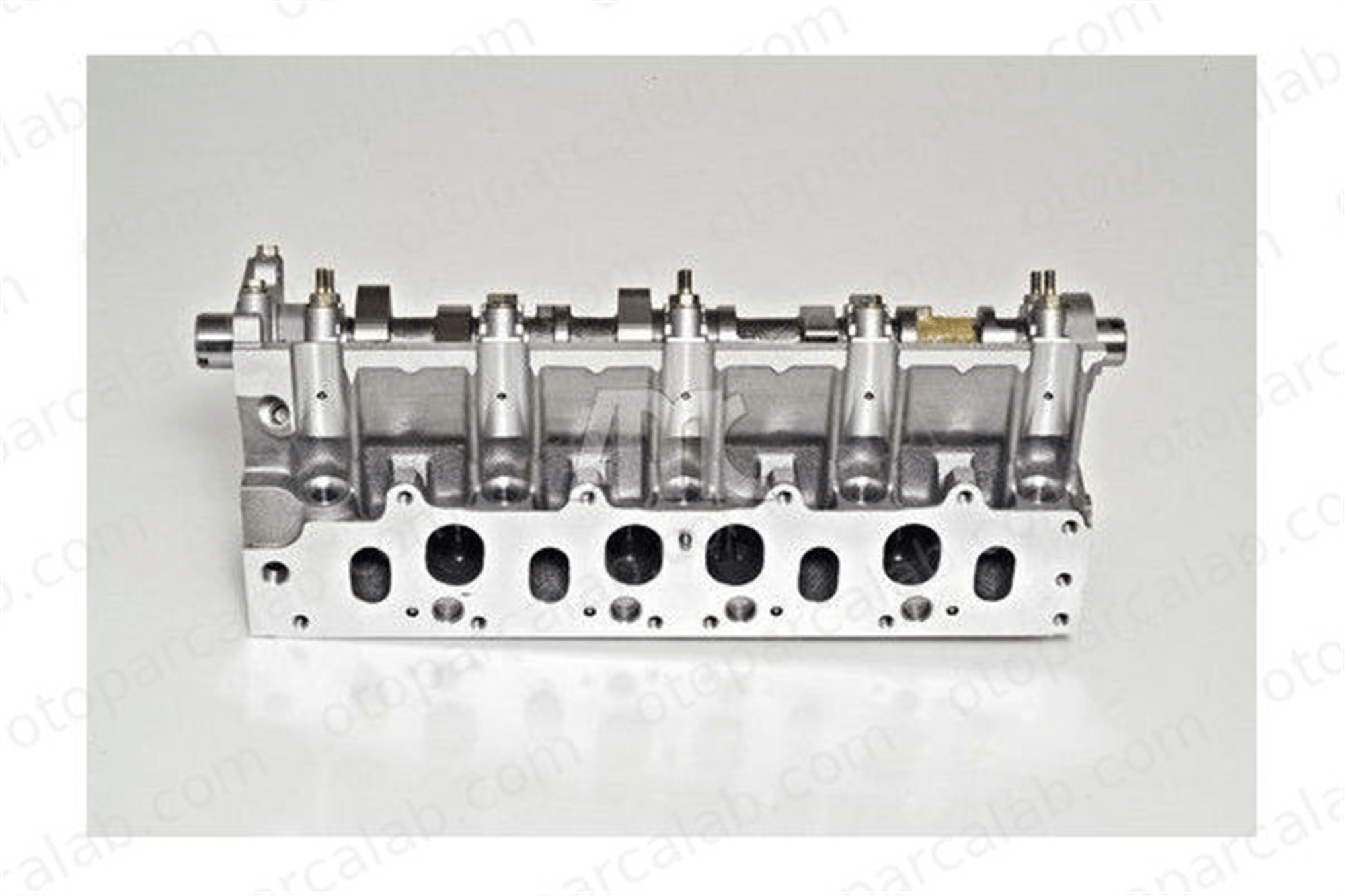 BSG 75-110-006 Silindir Kapağı RENAULT CLIO II Kasa/eğik arka KANGOO 8200476217 908198K