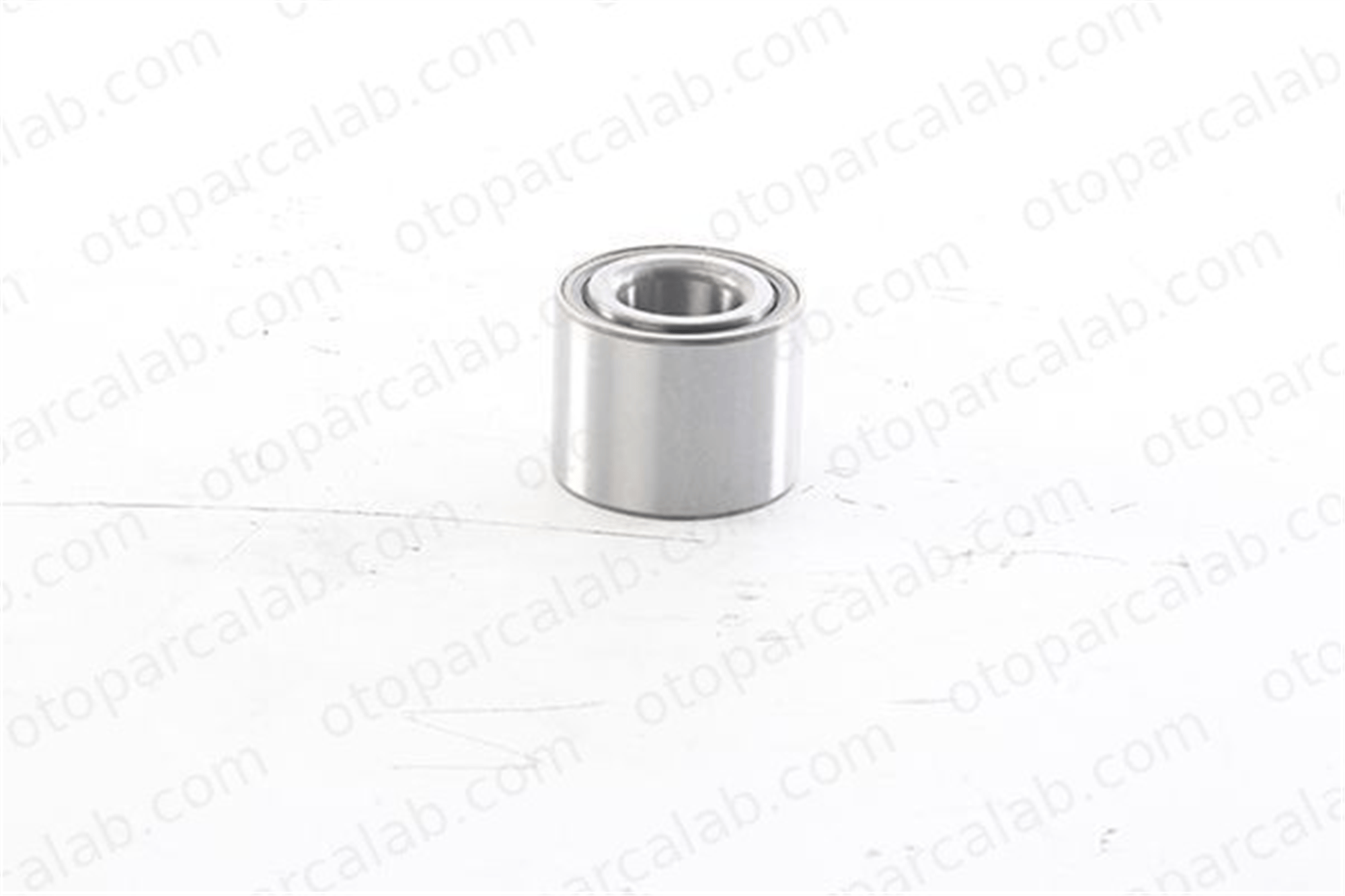 BSG 75-605-006 Teker Rulmanı Arka Sağ veya Sol NISSAN NV400 Platform şasi NV400 Panelvan/Van 432107045R 93197150
