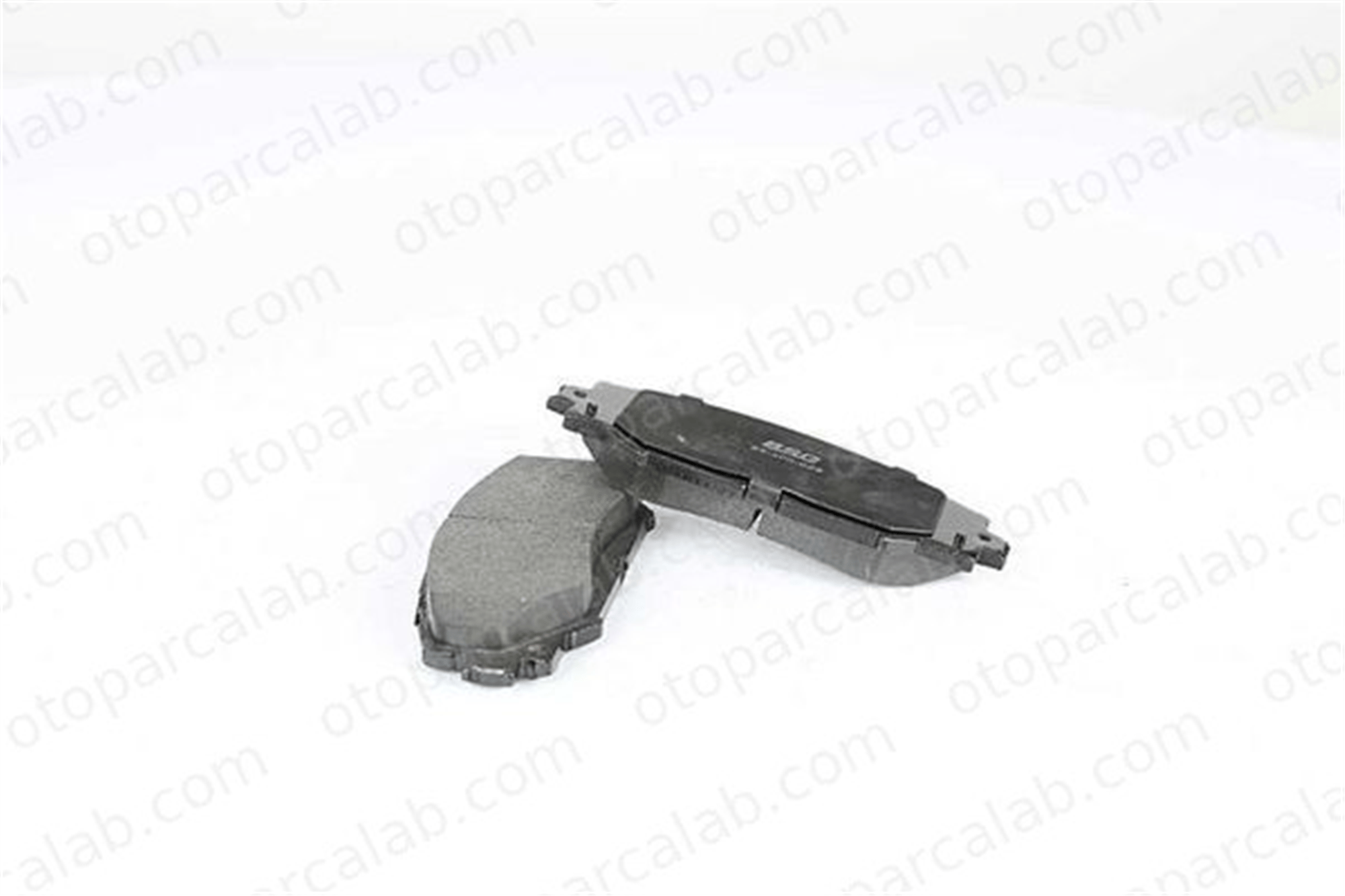 BSG 85-200-029 Fren Disk Balata Ön TOYOTA AURIS COROLLA Sedan 446512610 04465-12610