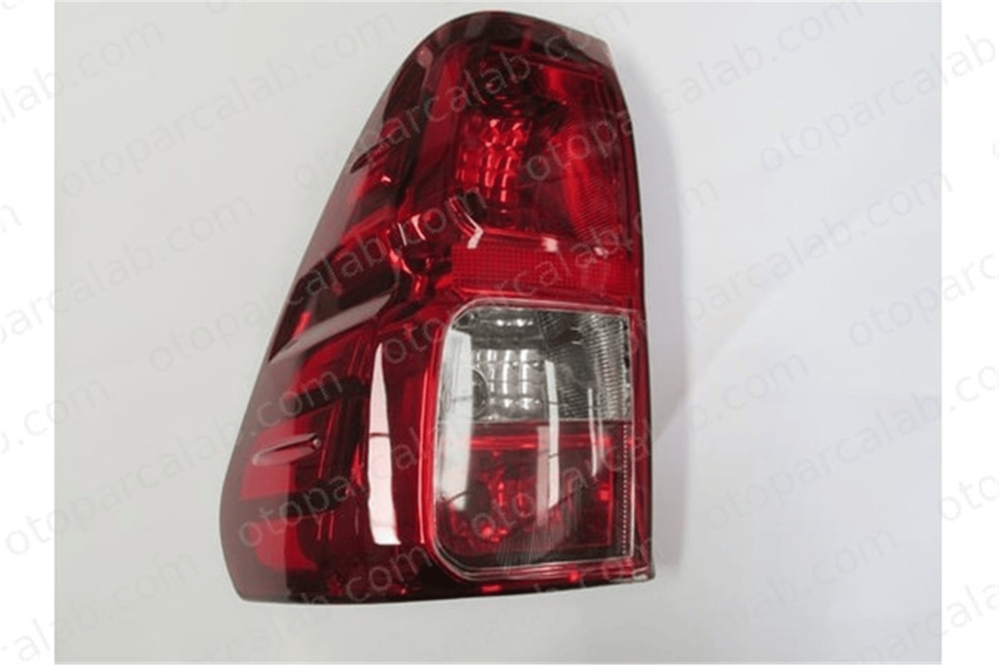 CASP 230-1502 Stop Lambası Sol TOYOTA HILUX VIII Pick-up 815500K260 815500K261