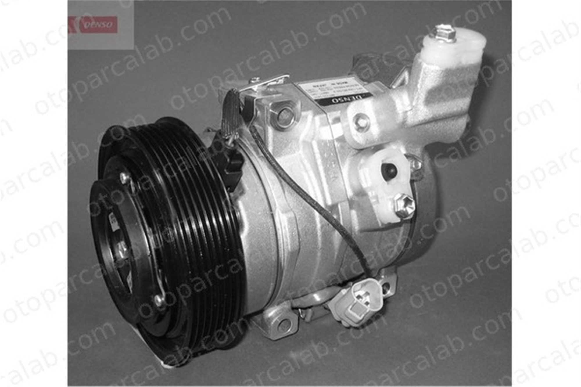 DENSO DCP50033 Klima Kompresörü TOYOTA RAV 4 II 8831042180 8832042080