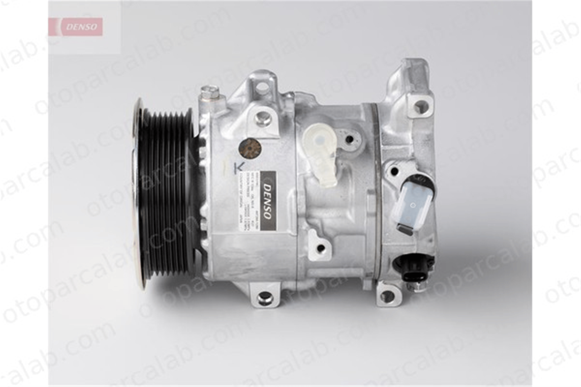 DENSO DCP51001 Klima Kompresörü LEXUS IS II 8831053060