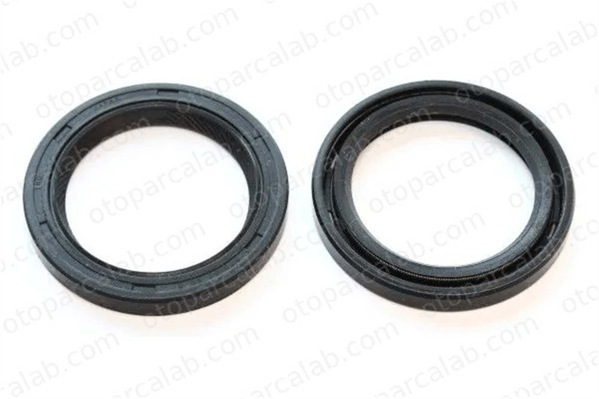 ELRING 034.540 Krank Keçesi Ön MITSUBISHI CARISMA CARISMA Sedan 30874033 MD088855