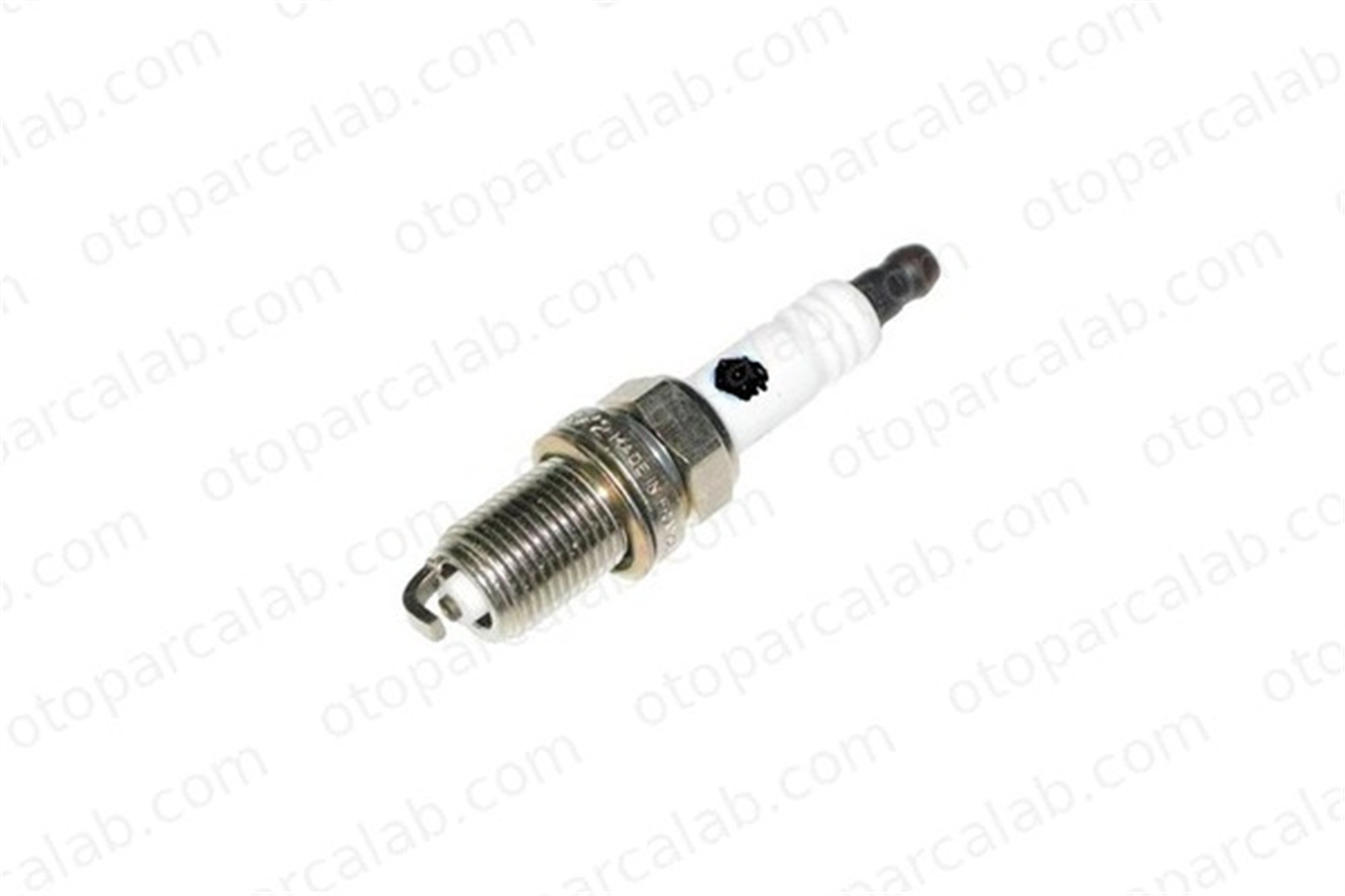 EYQUEM 0911007133 Ateşleme Bujisi RENAULT 21 Sedan 25 7700724821 7700500108