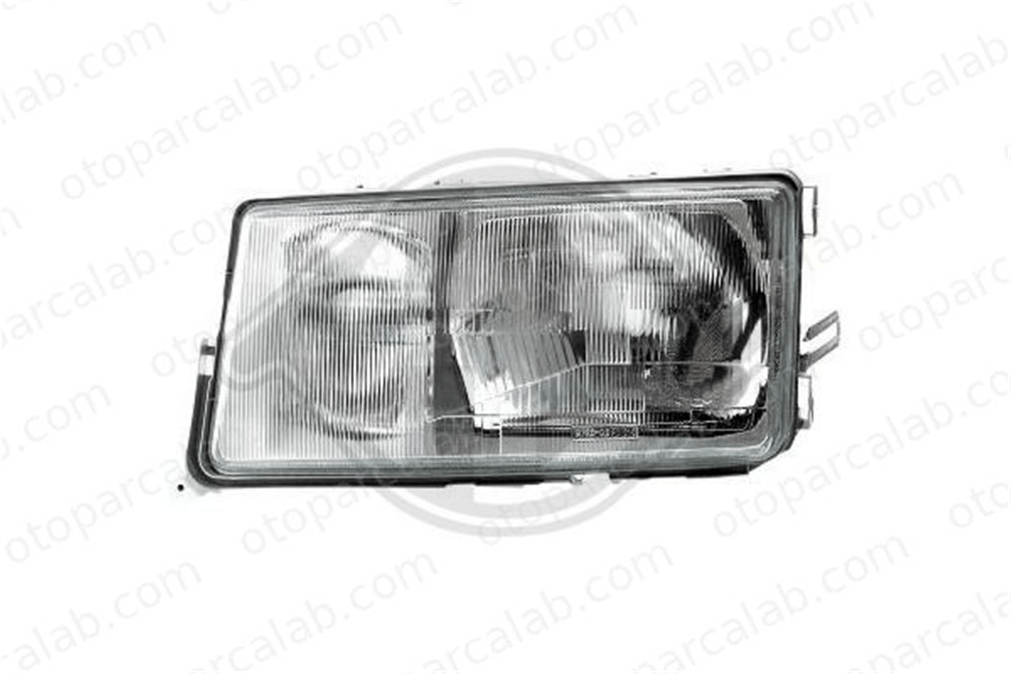 FAMELLA 2131-1003 Far Sağ MERCEDES-BENZ 190 2018202561 2018200161