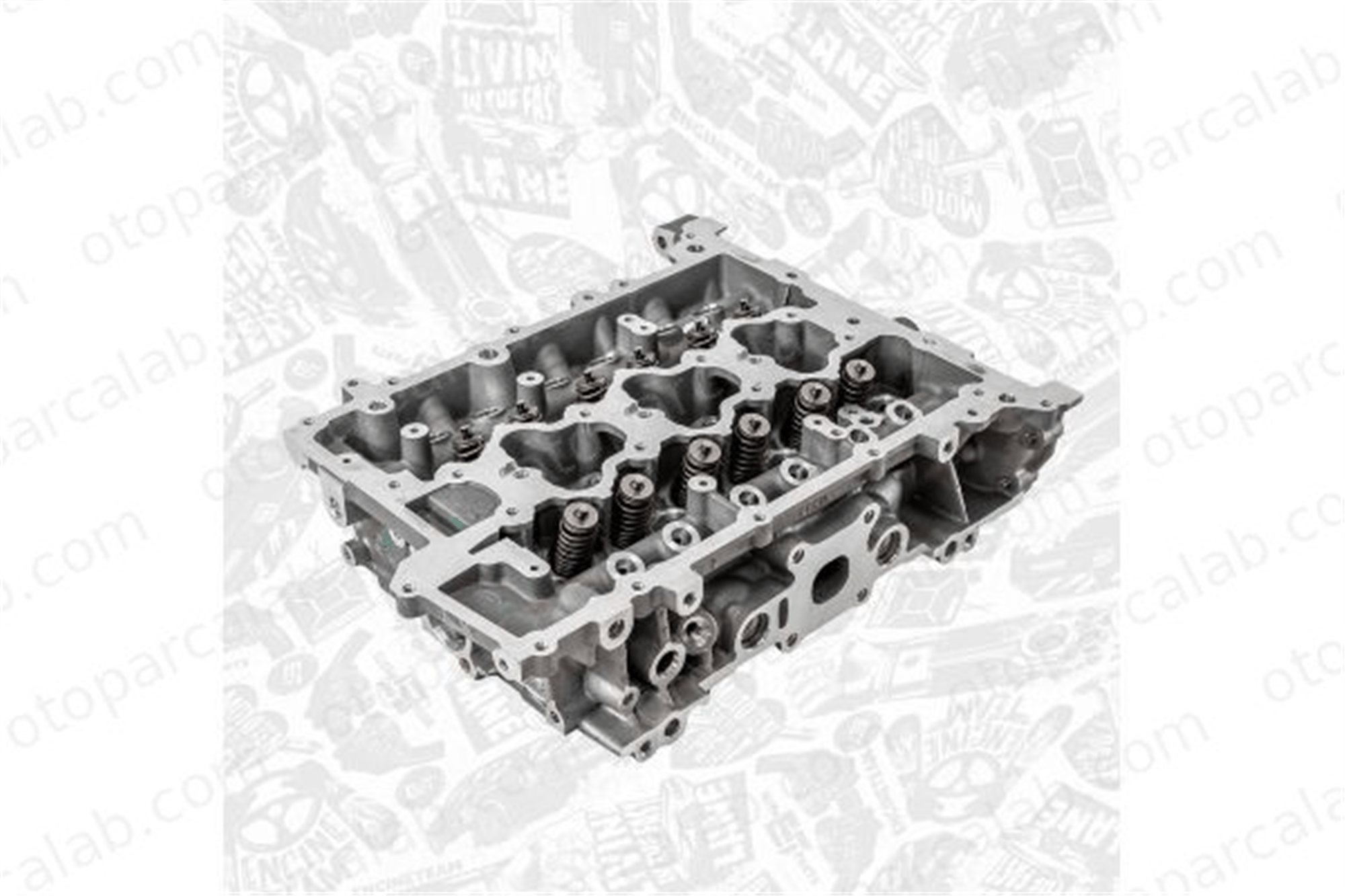 FORD ORJINAL HX7G6C032AA Silindir Kapağı FORD FOCUS IV FOCUS IV Turnier HX7G6C032AA 2251482