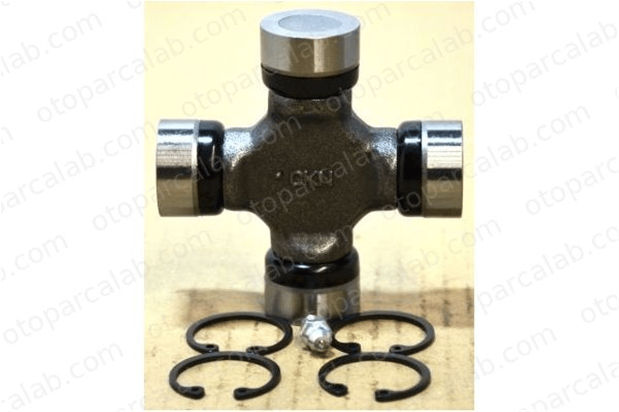 GKN U100/L Mafsal İstavrozu FORD RANGER SSANGYONG KORANDO 3310009001 1530041