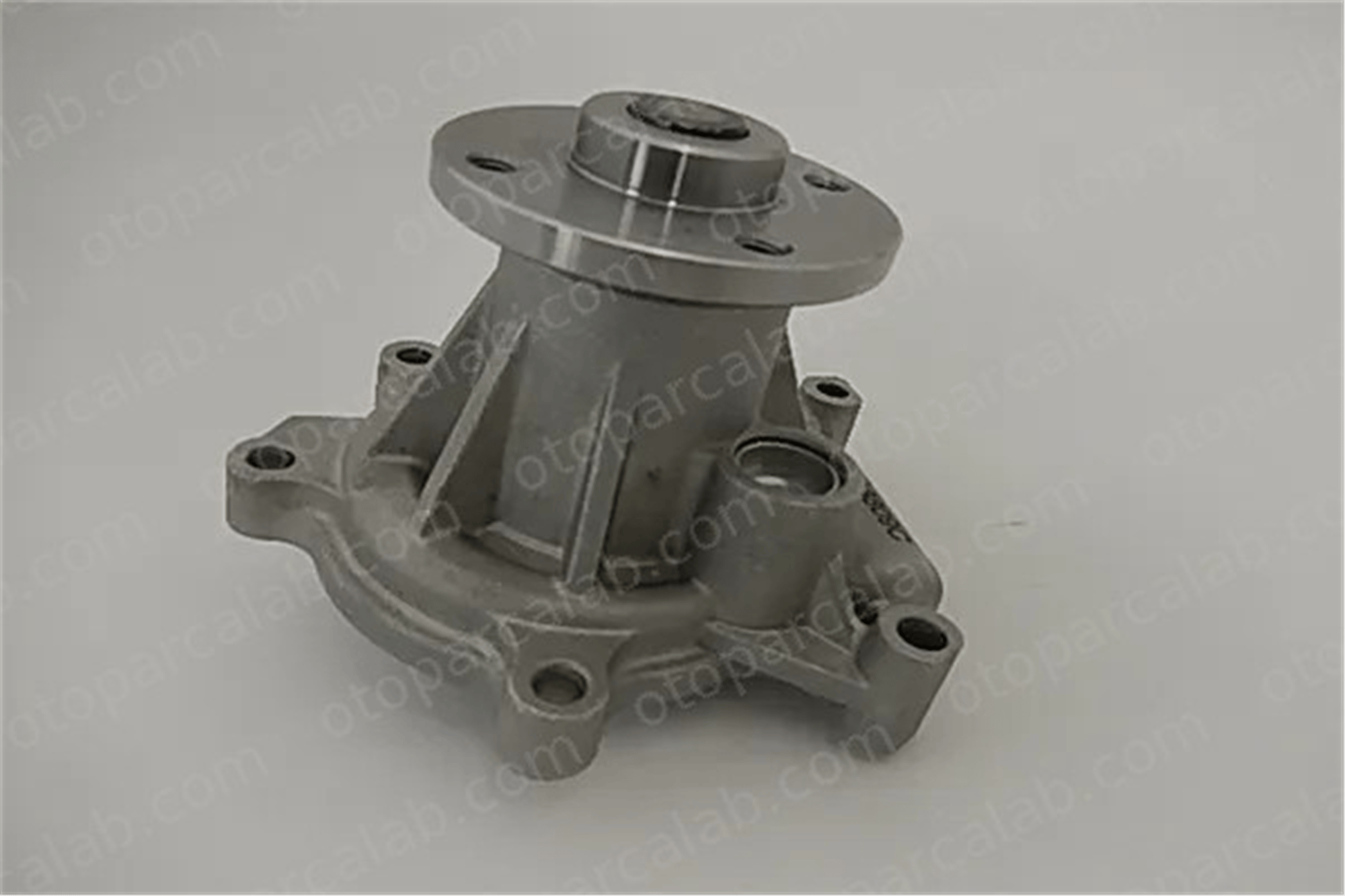 GMB GWT-146A Devirdaim Su Pompası DAIHATSU TERIOS SIRION 16100B9150
