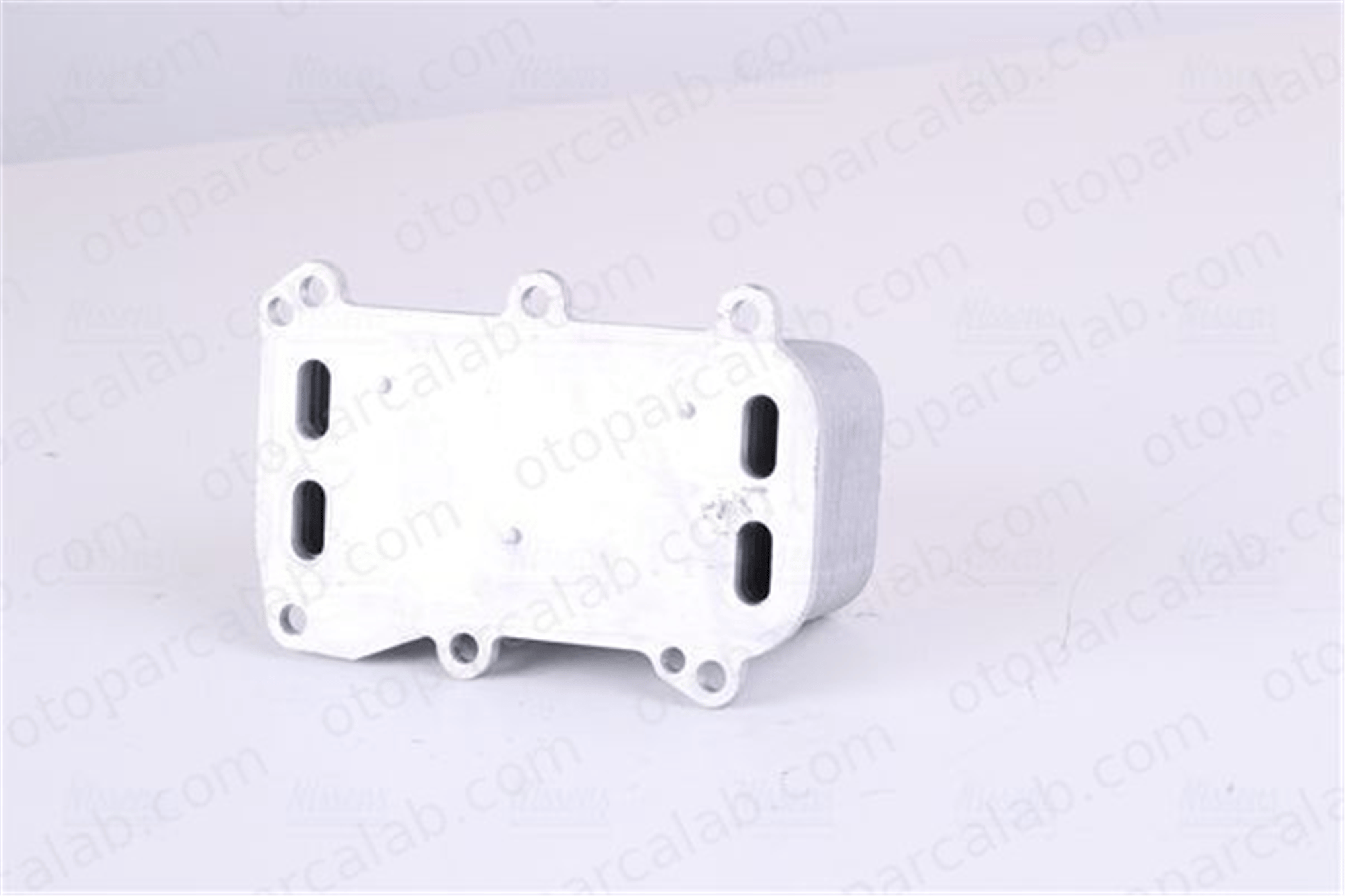 KRAFTVOLL 08090236 Motor Yağ Soğutucu MERCEDES-BENZ C-SERISI C-SERISI T-Model A1331880001 1331880001