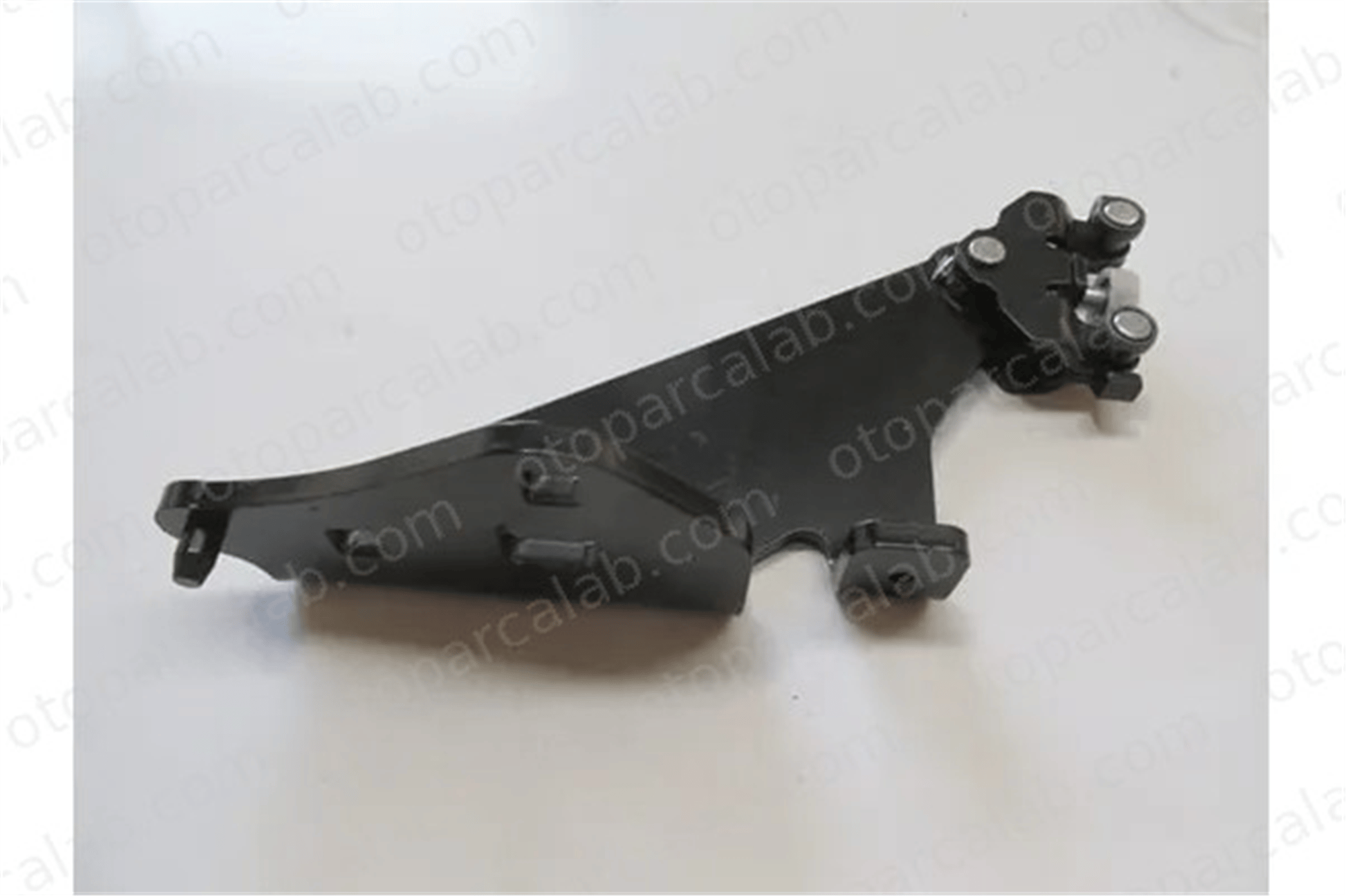 MADE IN TAIWAN 1478-2925 Sürgülü Kapı Makarası Alt Sağ RENAULT KANGOO / GRAND KANGOO II KANGOO Express 8200497645
