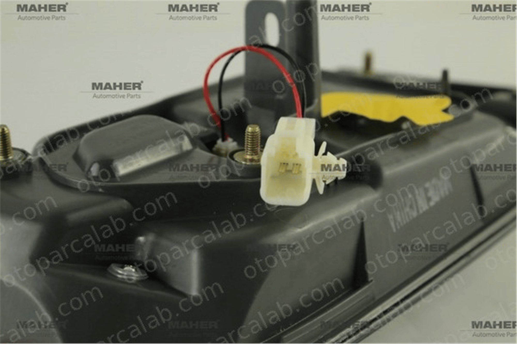 MAHER 14403 Stop Lambası İç Sağ TOYOTA COROLLA Sedan 8158002A30