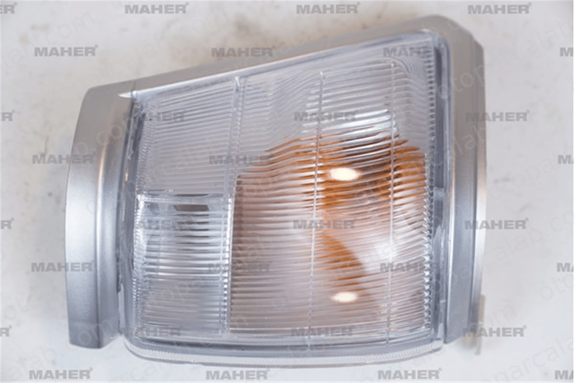 MAHER 29596 Sinyal Lambası Sağ TOYOTA HILUX VI Pick-up 8151135140