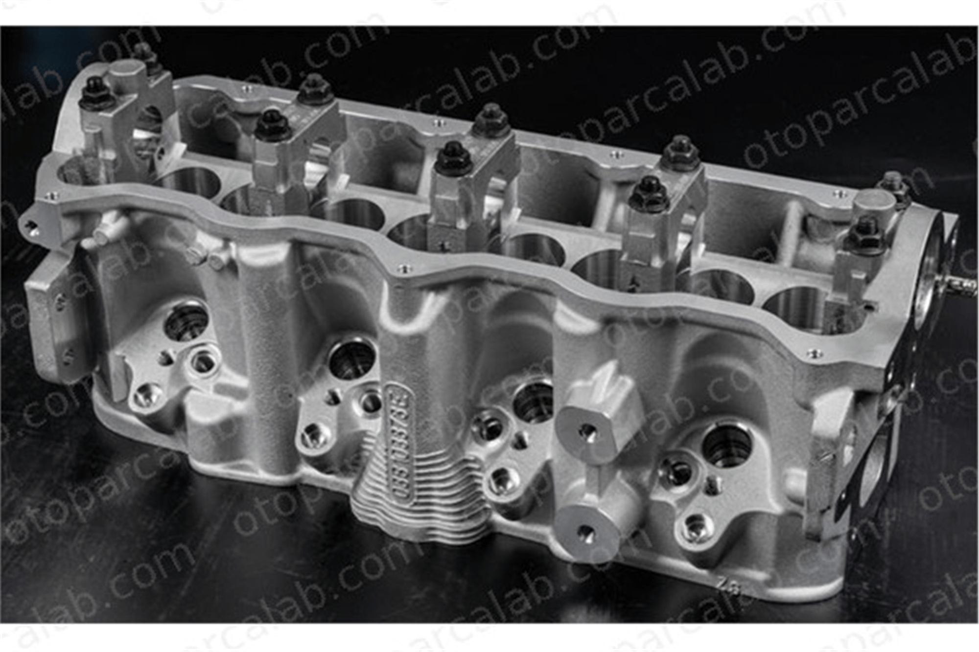 MGA 60207 Silindir Kapağı SEAT CORDOBA CORDOBA Vario 38103351B 908303
