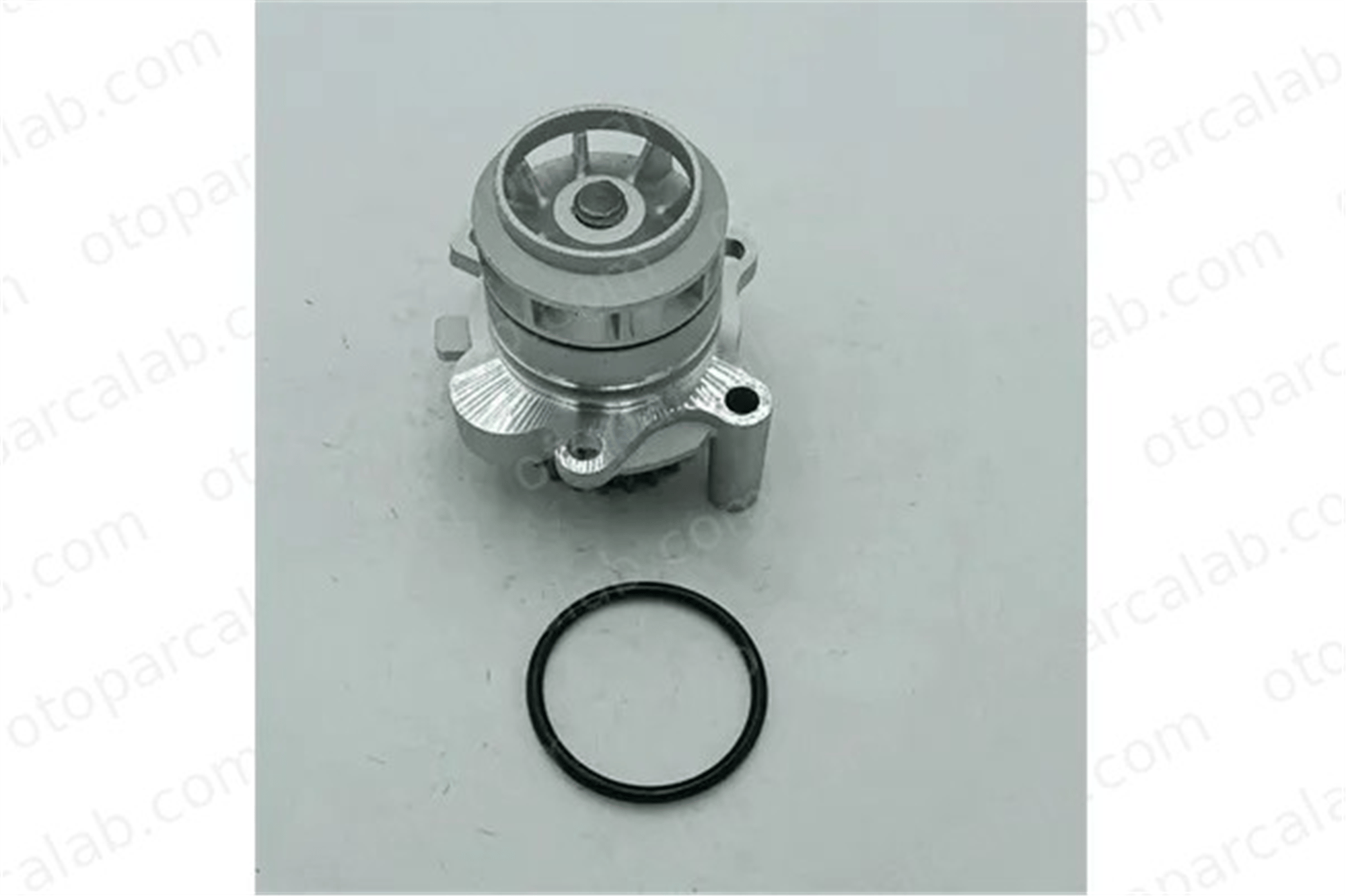 MGA 65432 Devirdaim Su Pompası AUDI A4 B7 A4 B7 Avant 6F121011 6A121011R