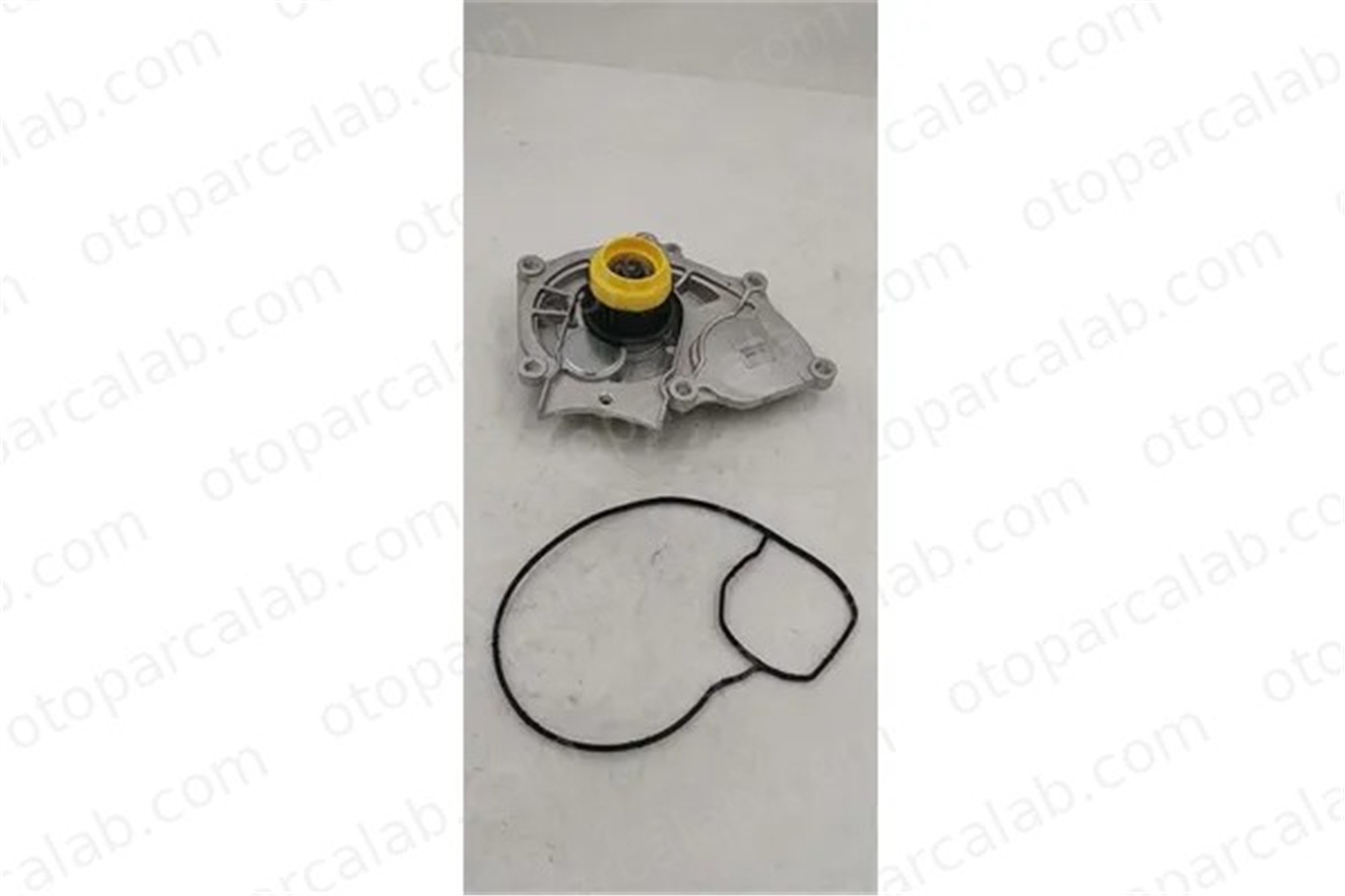 MGA 65435 Devirdaim Su Pompası AUDI A5 Sportback A5 6L121012A 6K121605