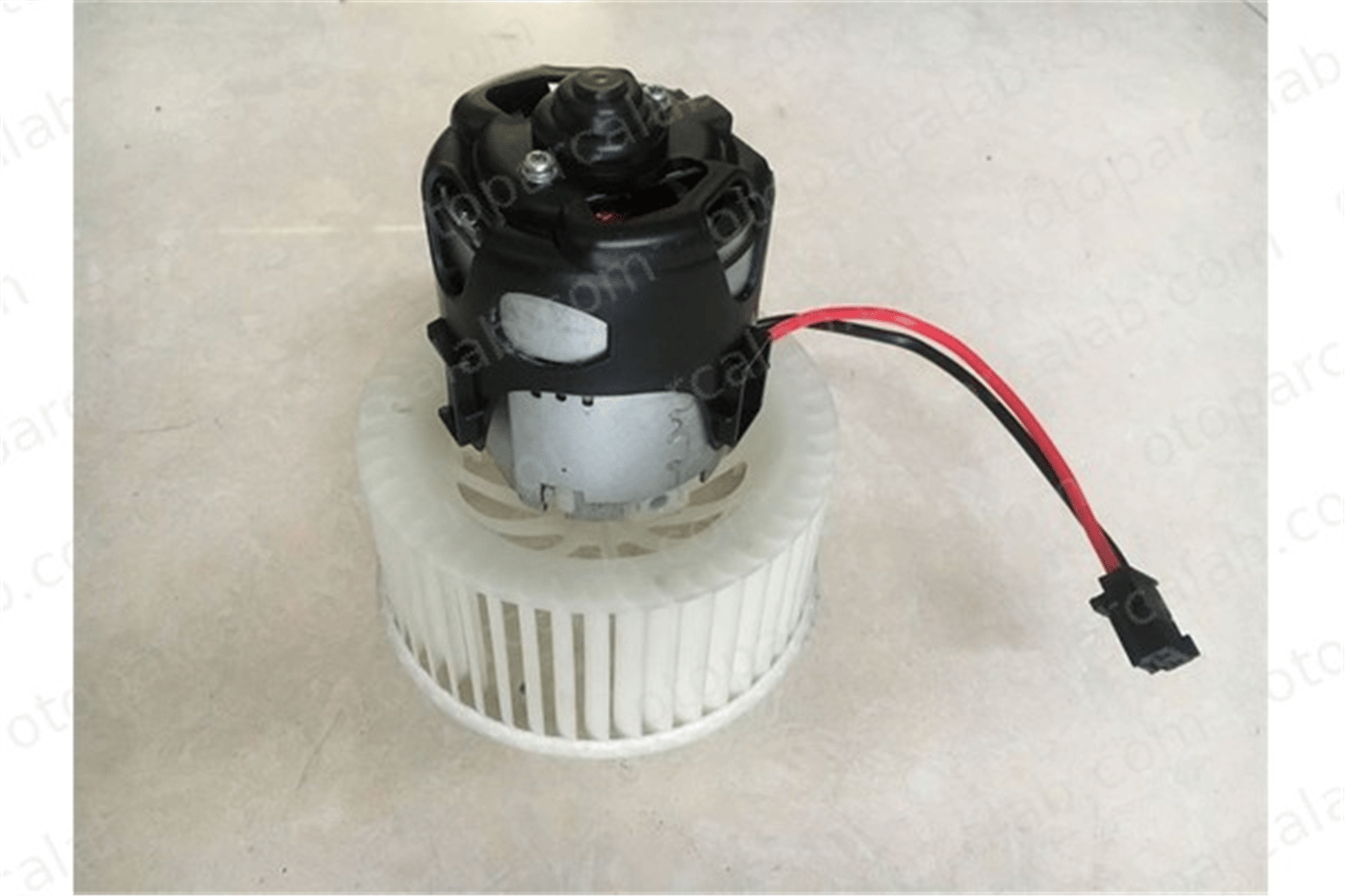 MGA 83247 Kalorifer Motoru BMW 5 5 Touring 64119242607 64119200936