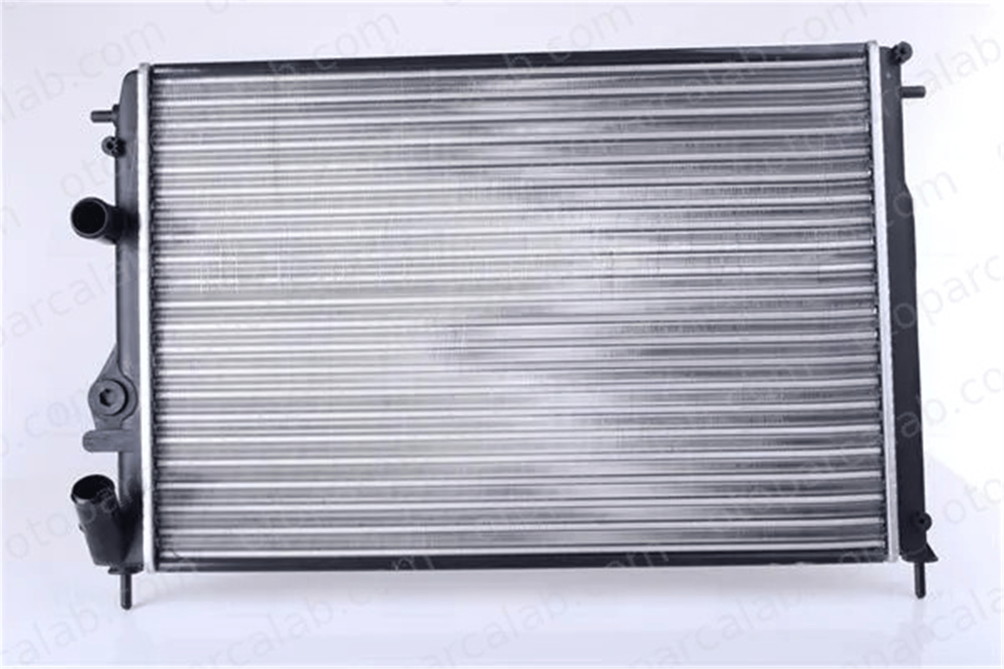 NISSENS 63877 Su Radyatörü RENAULT MEGANE I Classic SCÉNIC I MPV 7700429769 7701499953