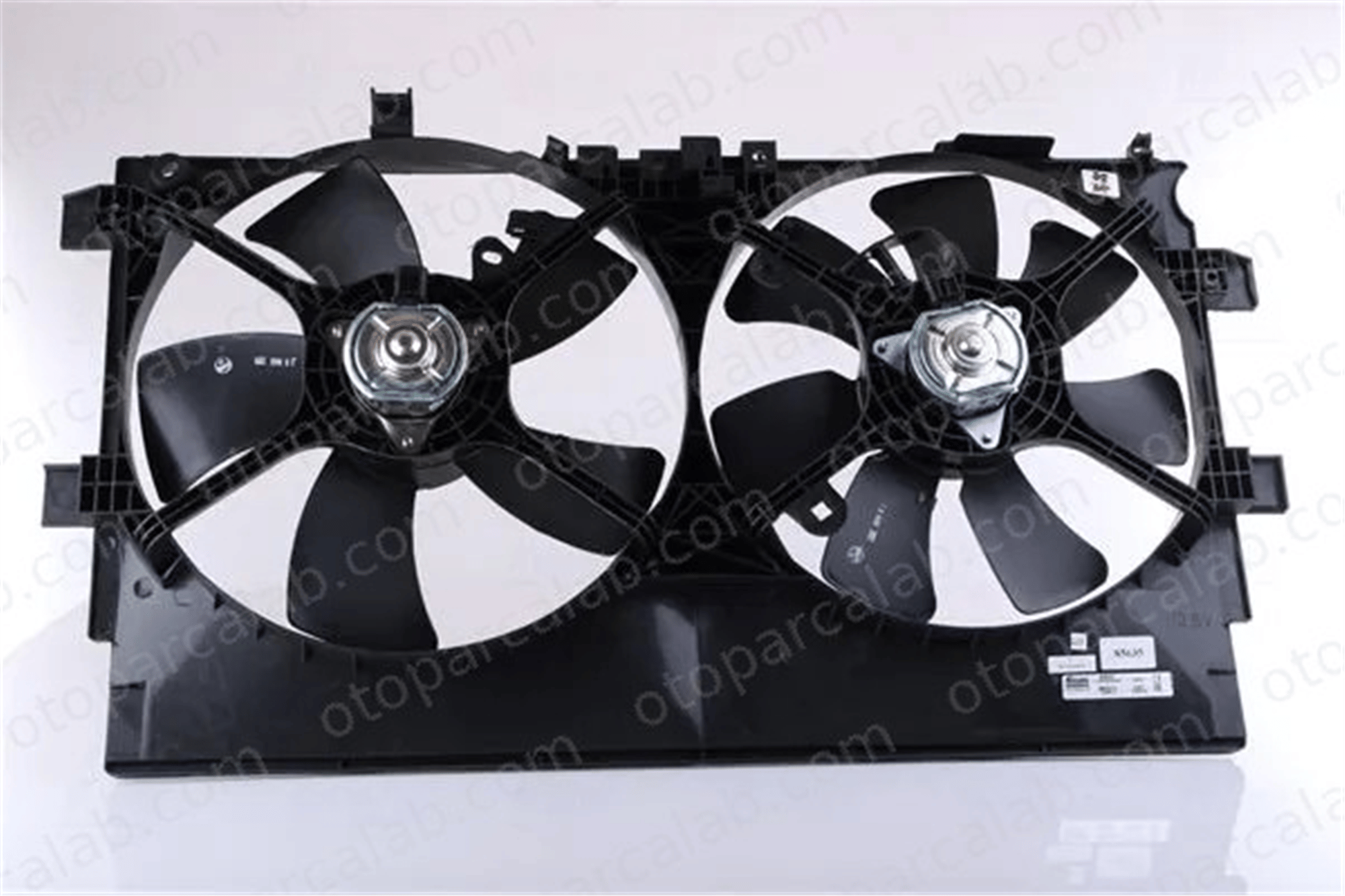 NISSENS 85635 Radyatör Fan ve Motoru MITSUBISHI ASX OUTLANDER II 1355A087 1355A093