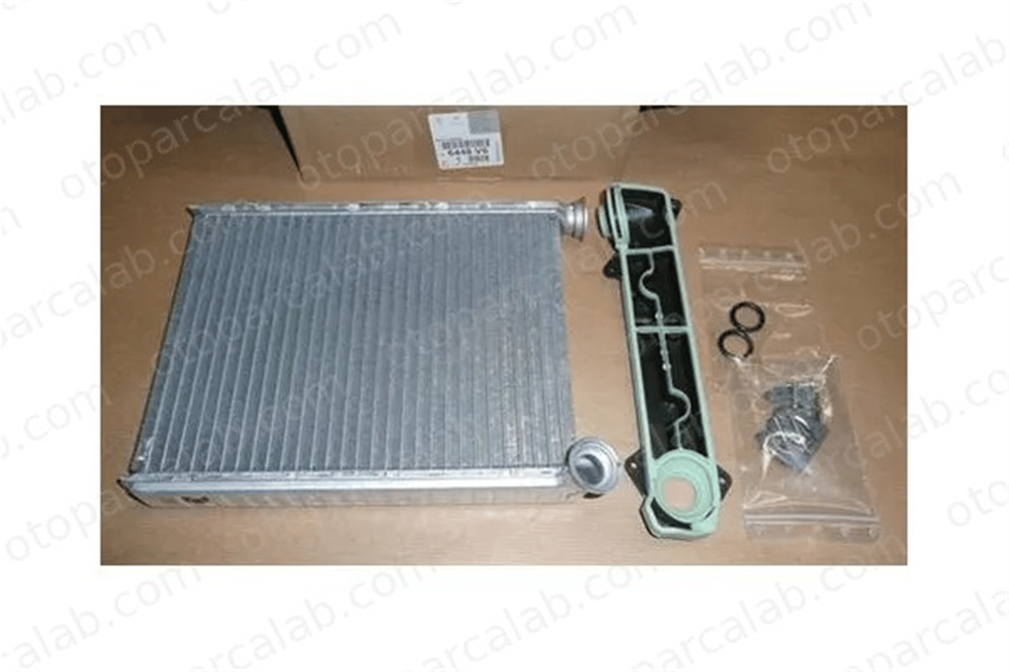 PSA ORJINAL 6448P2 Kalorifer Radyatörü CITROËN C1 TOYOTA AYGO 6448P2 870500H020