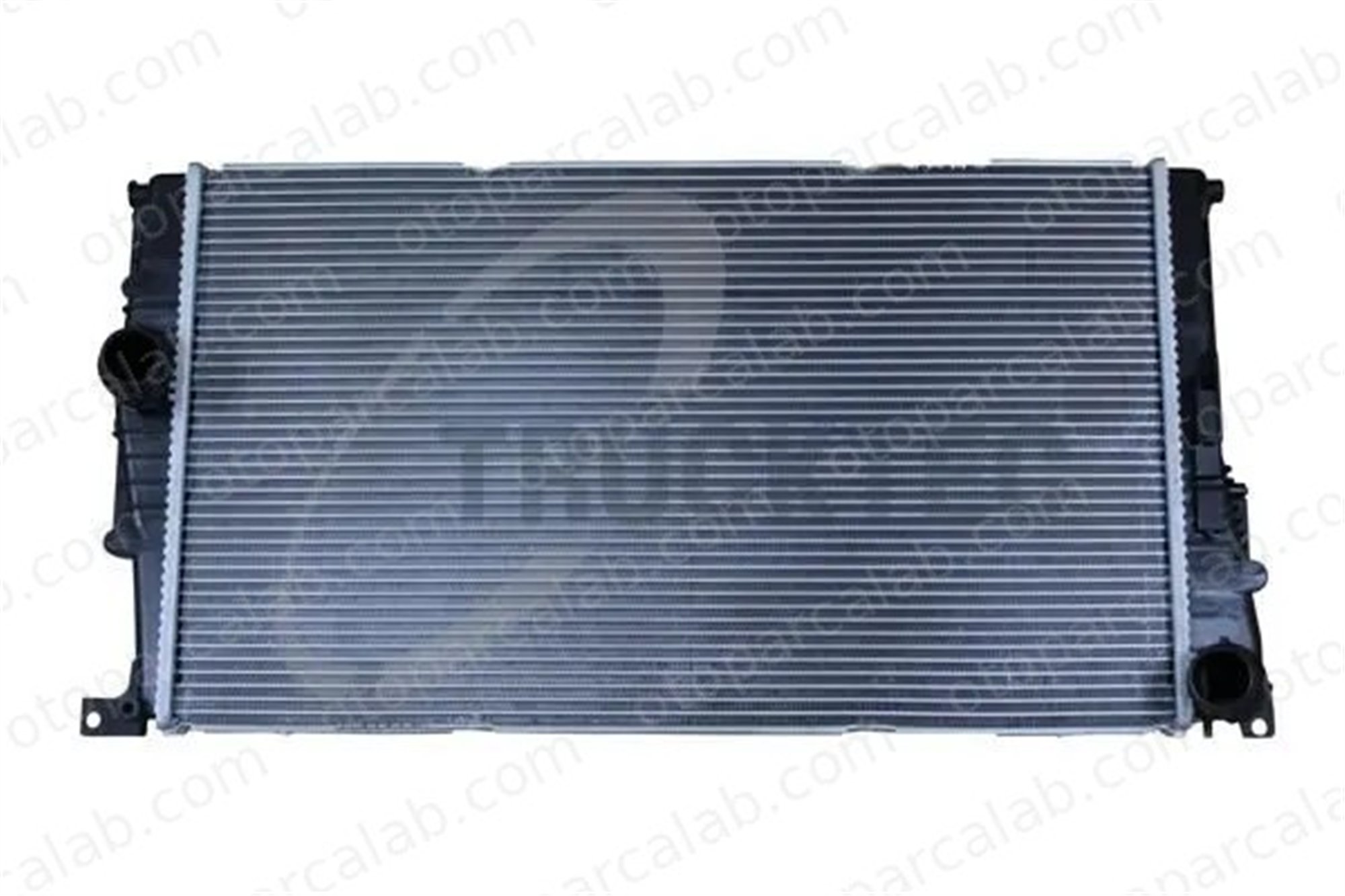 TRUCKTEC 08.40.102 Su Radyatörü BMW 1 3 Gran Turismo 17118678027 17117600520