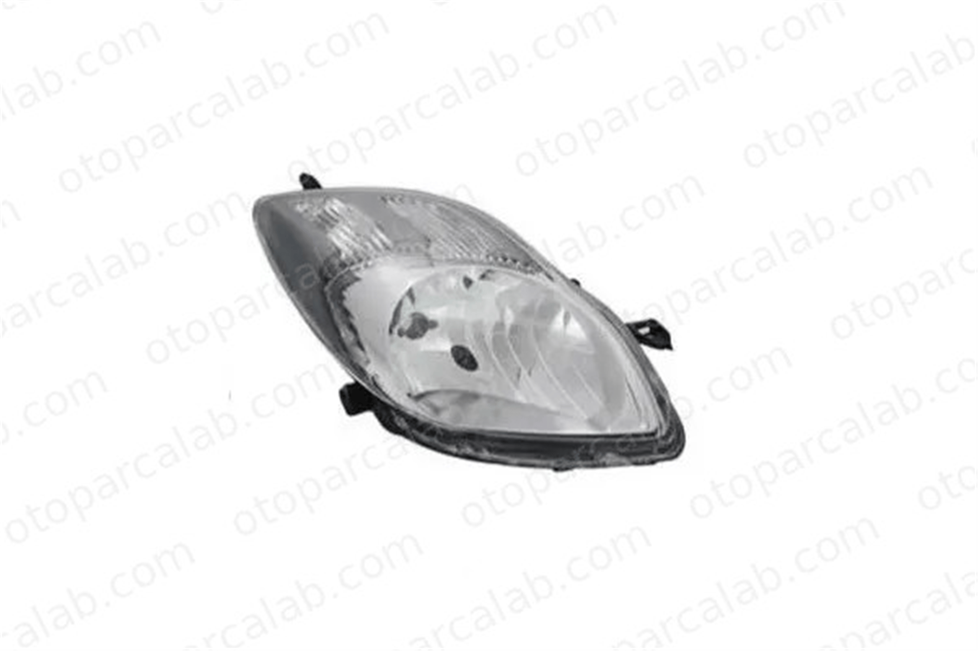 TYC 20-12011-35-2 Far Sağ TOYOTA YARIS 811300D350