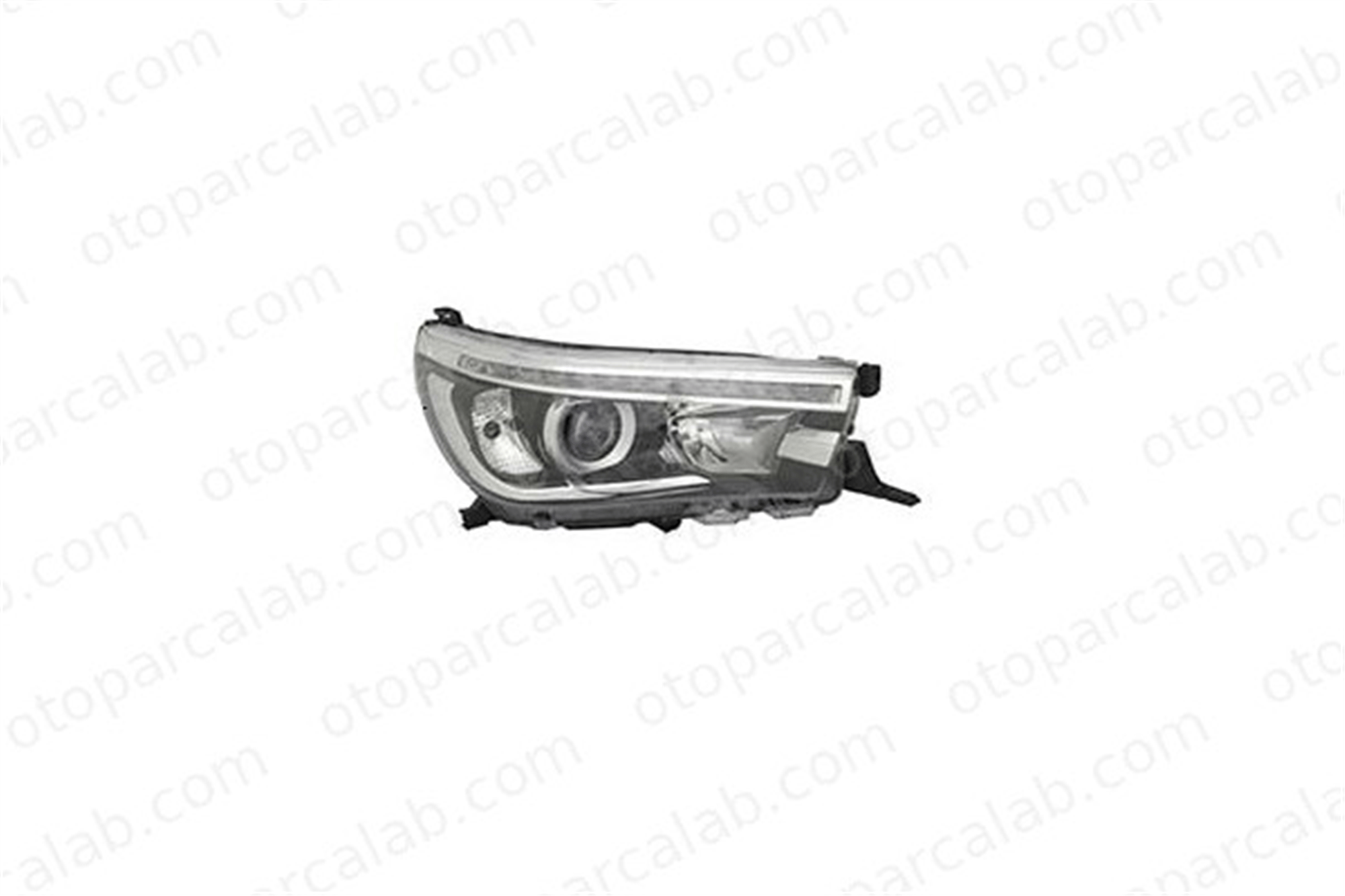 TYC 20-15387-06-2 Far Sağ TOYOTA HILUX VIII Pick-up 811100K691 811100K690