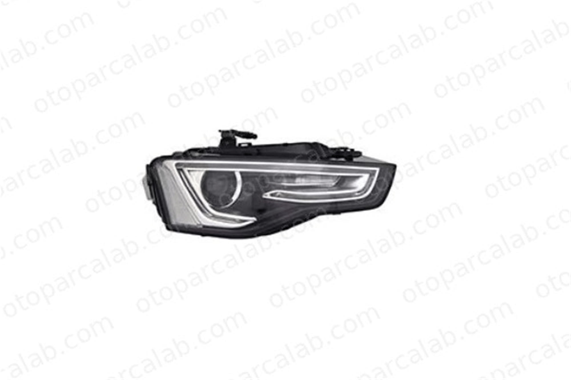 TYC 20-16811-16-9 Far Sağ AUDI A5 A5 Cabrio 8T0941044