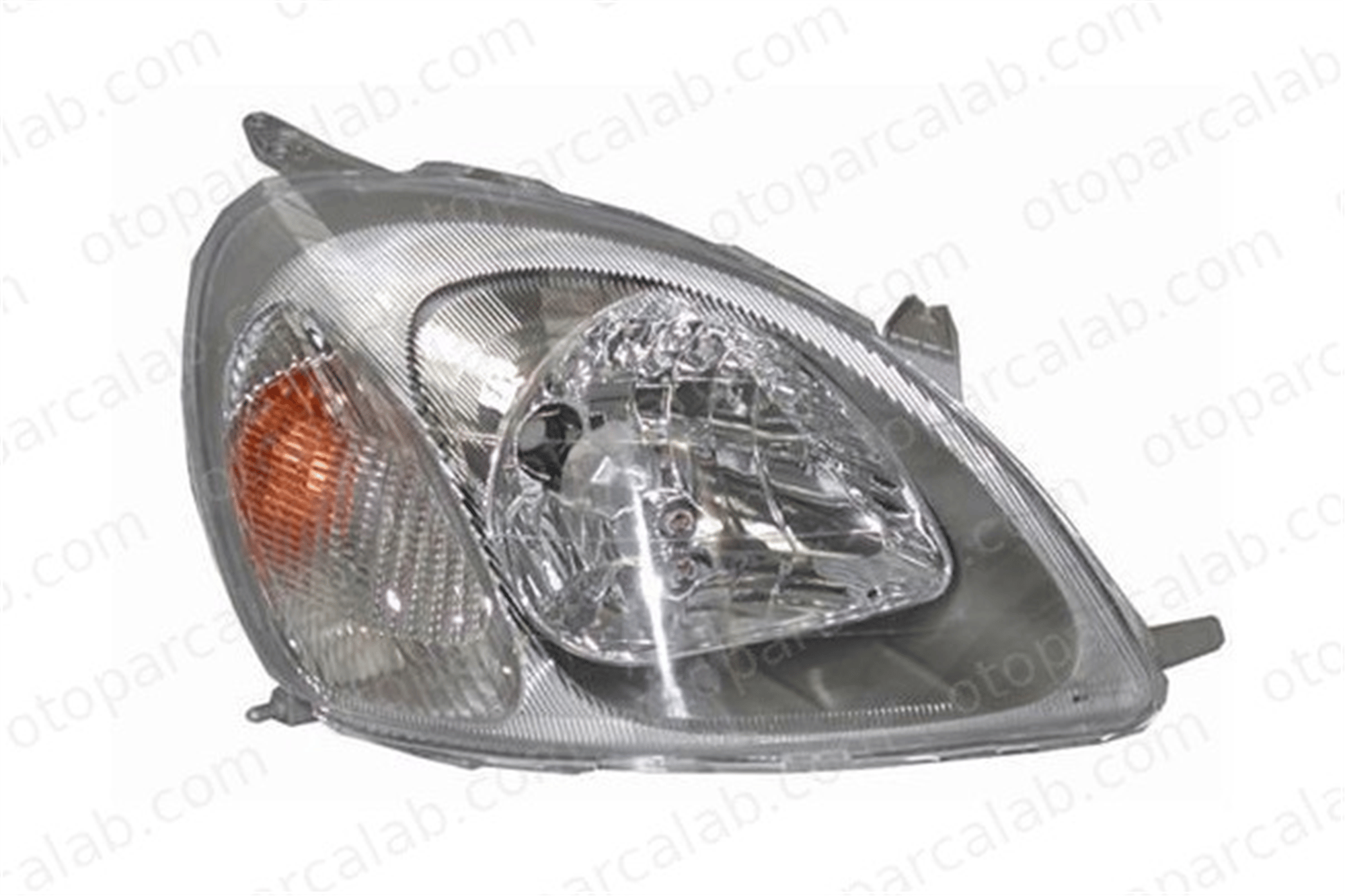 TYC 20-5729-08-2 Far Sağ TOYOTA YARIS 8111052021 8111052020