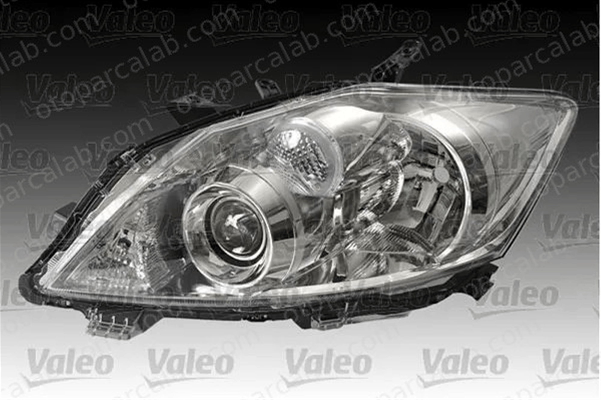 VALEO 044215 Far Sol TOYOTA AURIS 8117002540 8111002A40