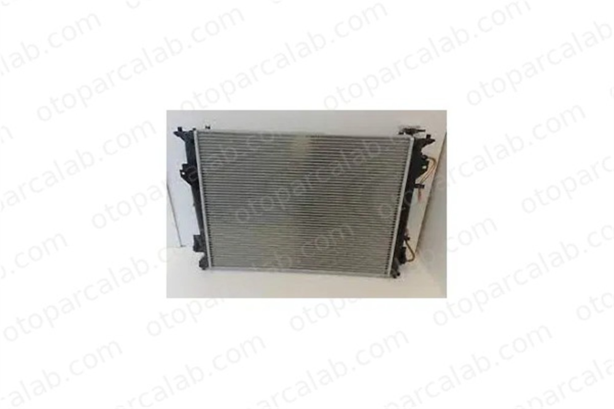 VALEO 733255 Su Radyatörü HYUNDAI SONATA V KIA MAGENTIS II 253103K280 253103L290