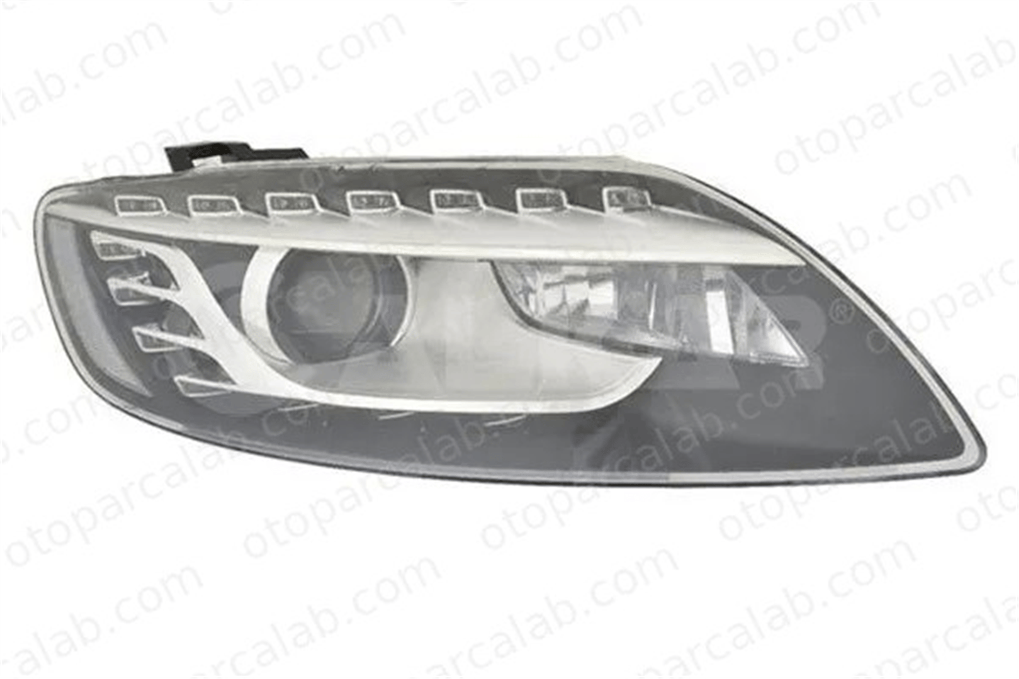 WAGENBURG 21000767 Far Sağ AUDI Q7 4L0941030AC