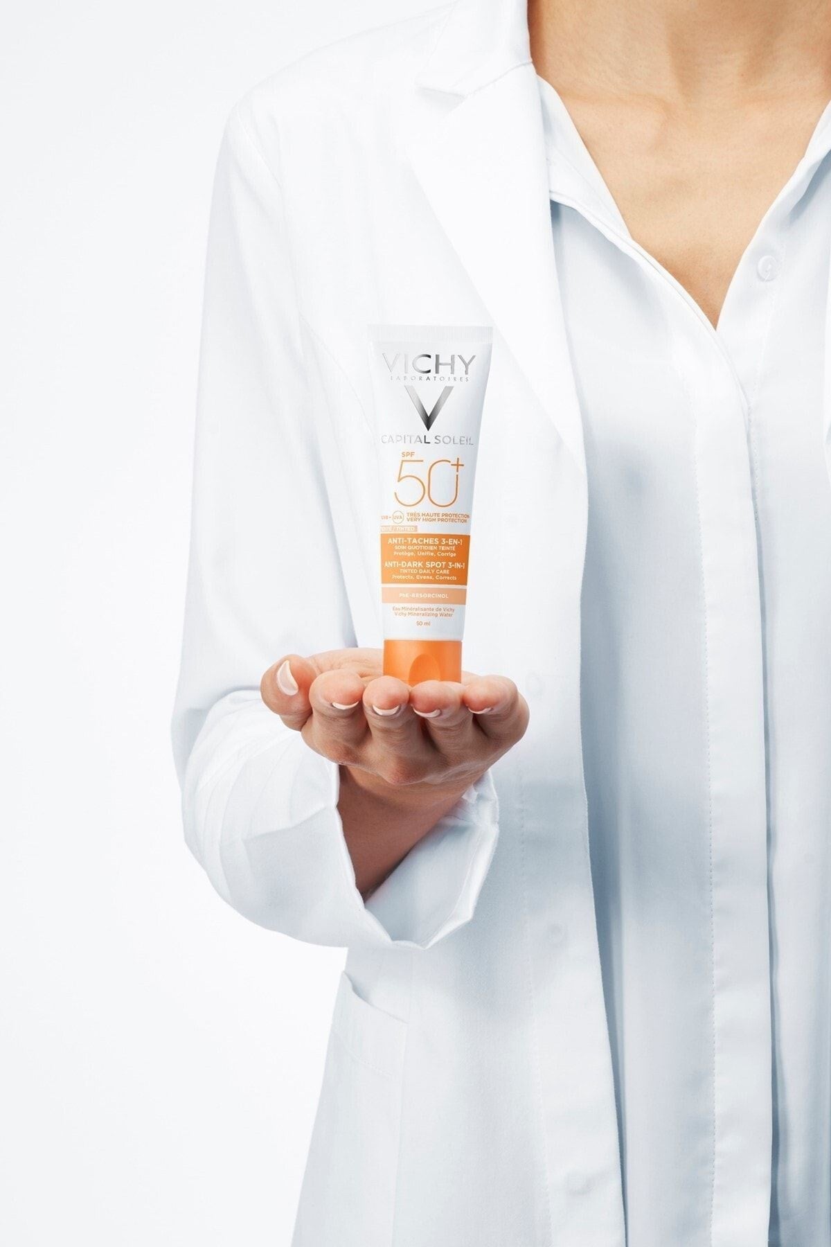 Capital Soleil Spf 50+Yüz Güneş Kremi 50 ml