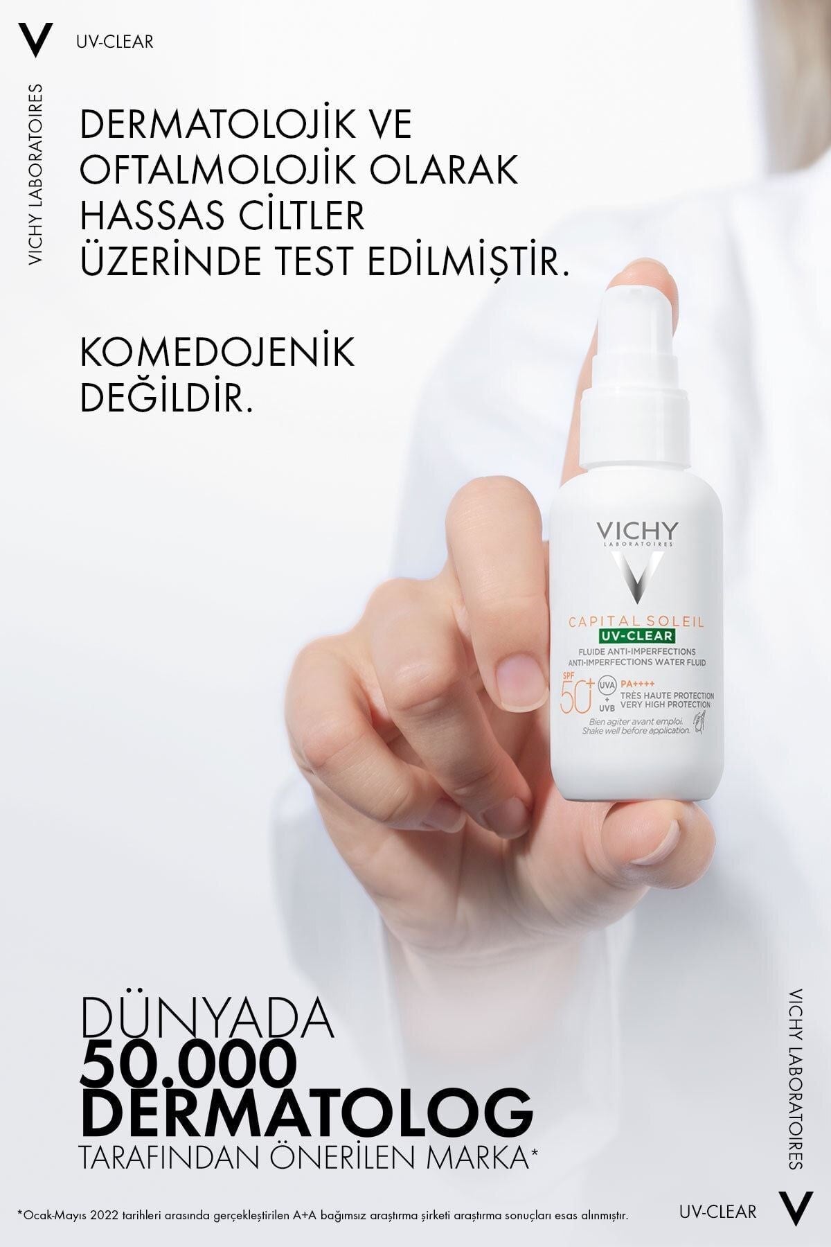 Capital Soleil Uv Clear Spf50 Yüz Güneş Kremi 40 ml - Karma Ve Yağlı Ciltler