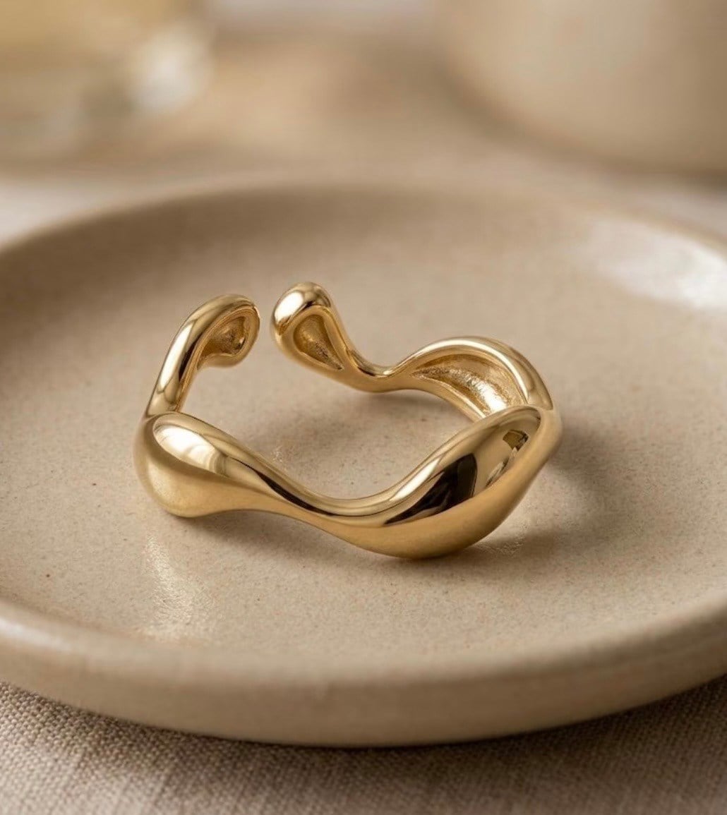 Dalgalı 14K ayarlanabilir Metal Yüzük 