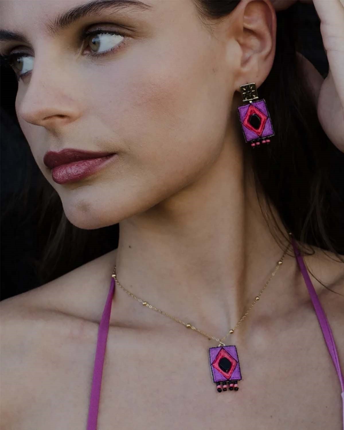 NOA Serisi Küpe - 08