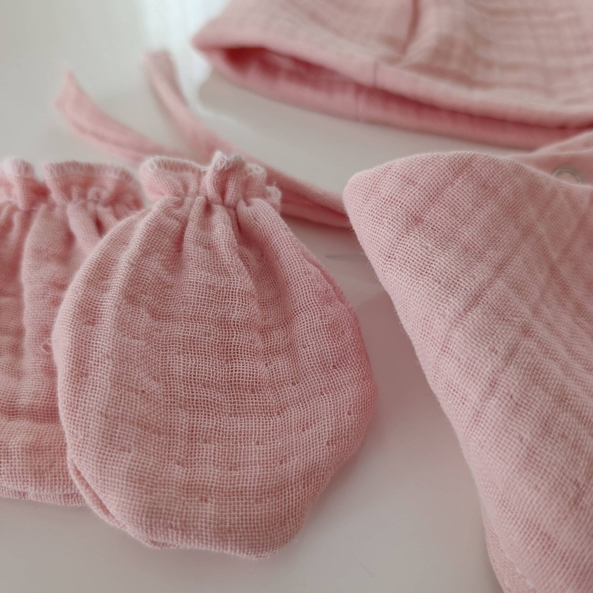 Pembe Müslin 4'lü Yenidoğan Seti