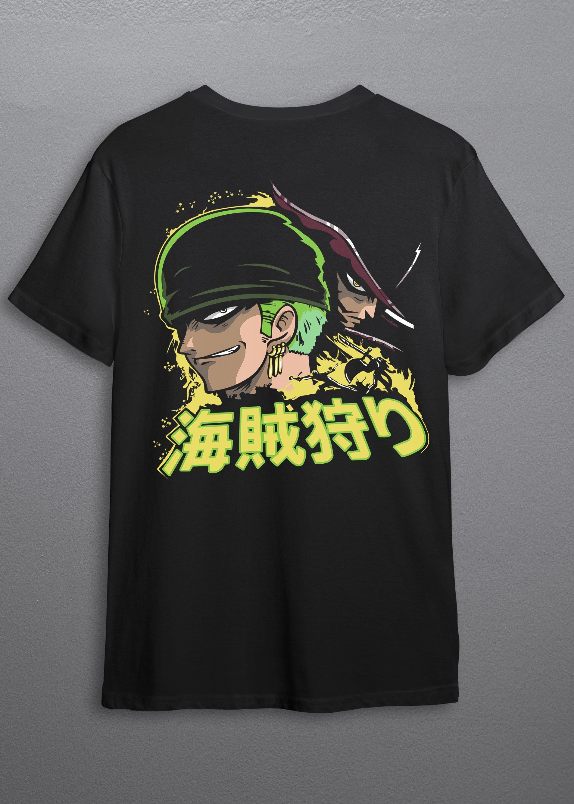 One Piece – Roronoa Zoro “Üç Kılıç Stili” Anime Tişörtü (Unisex)