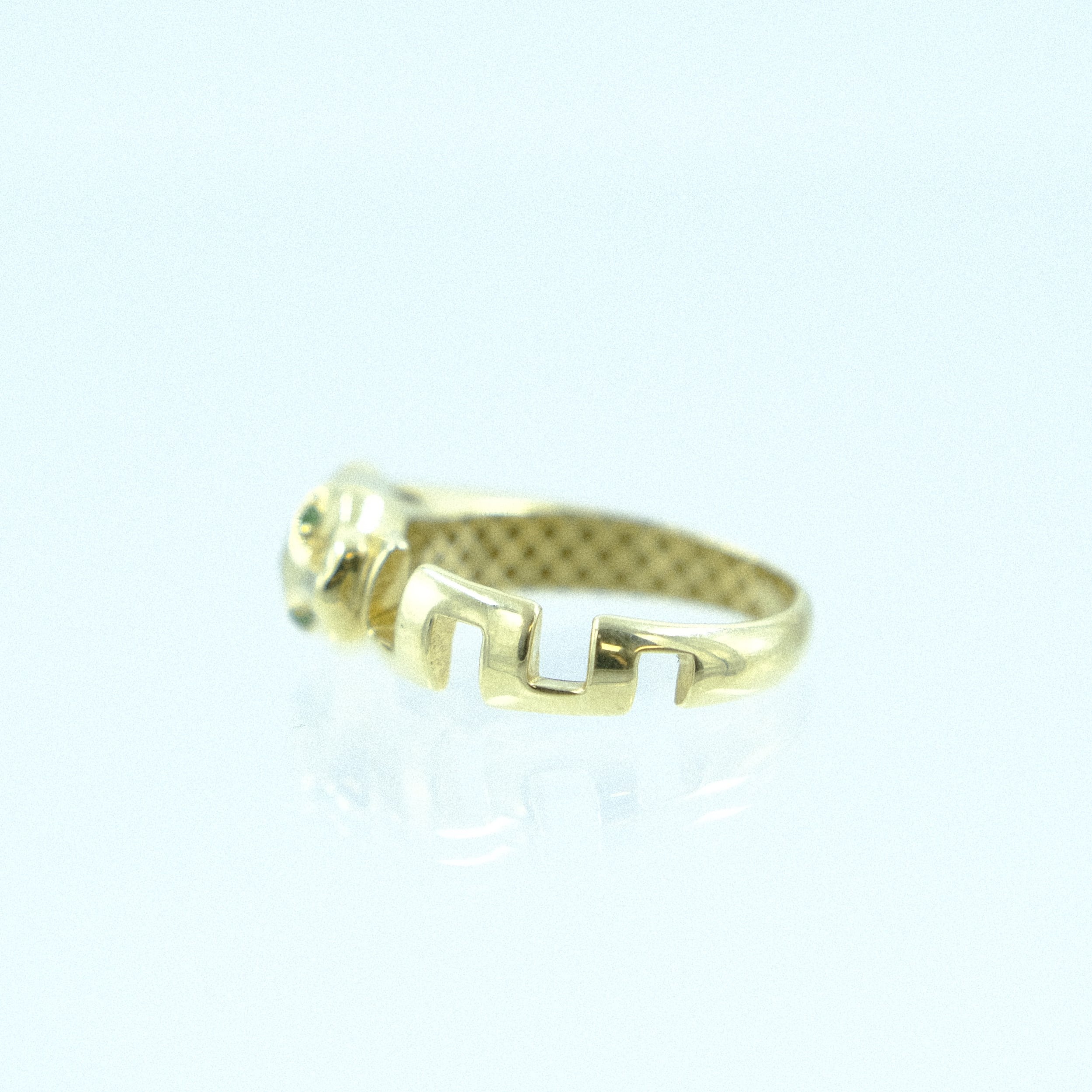 Solis-Yz000036