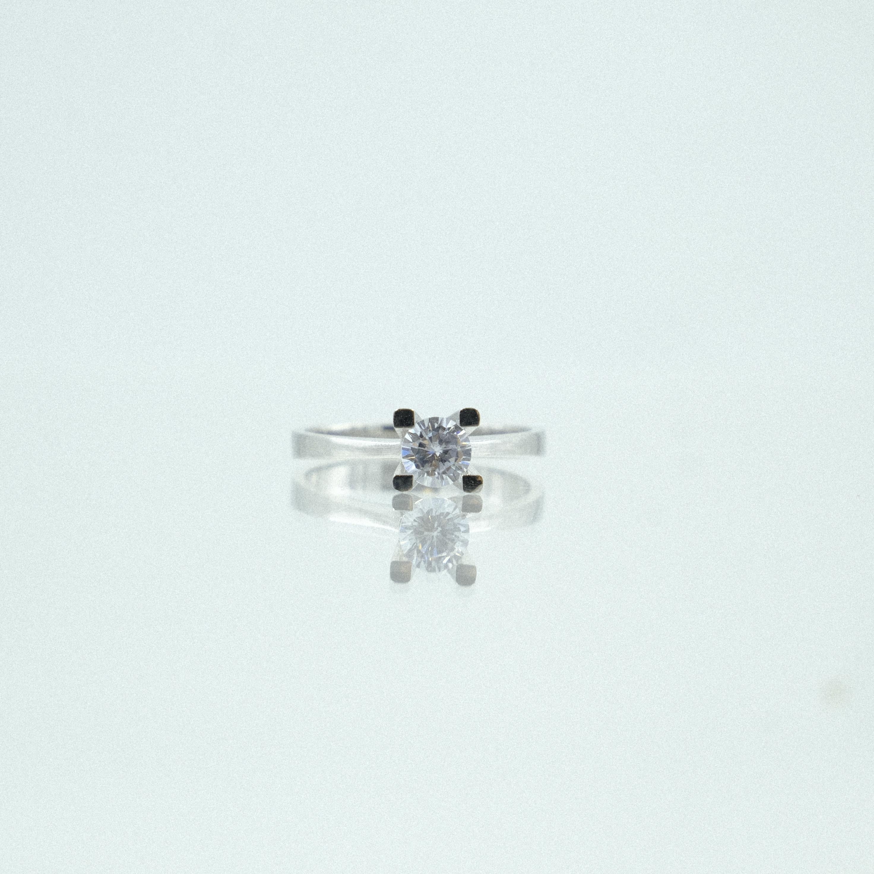 Solis-YZK00813