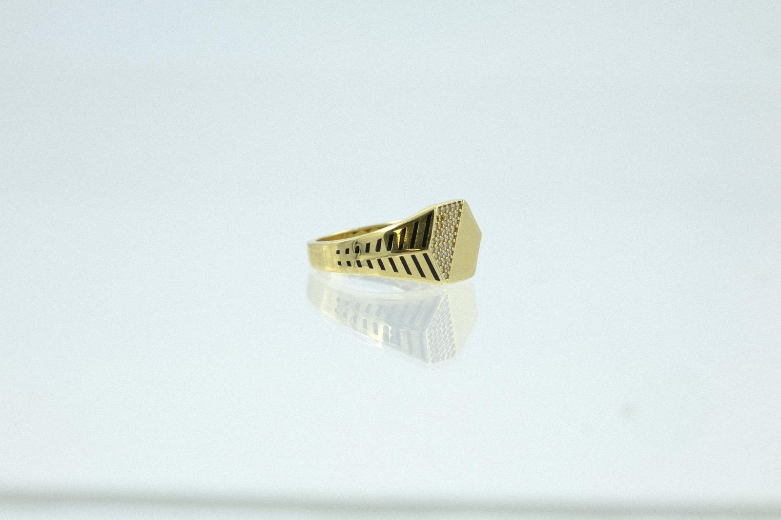 Solis-YZ001752