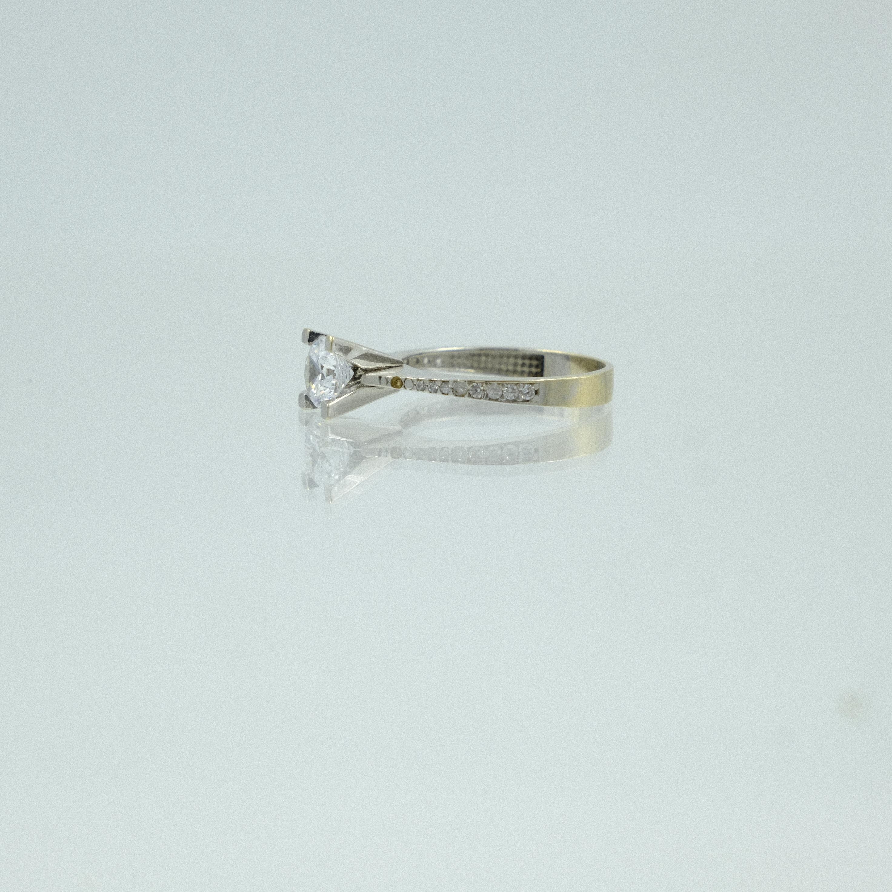 Solis-YZ000130