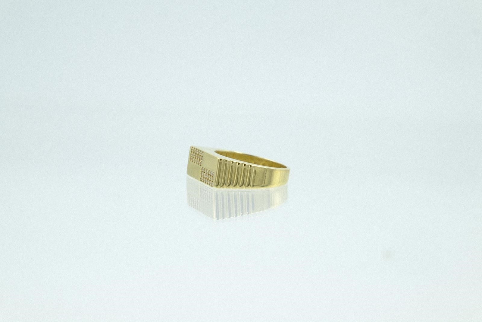 Solis-YZ000282
