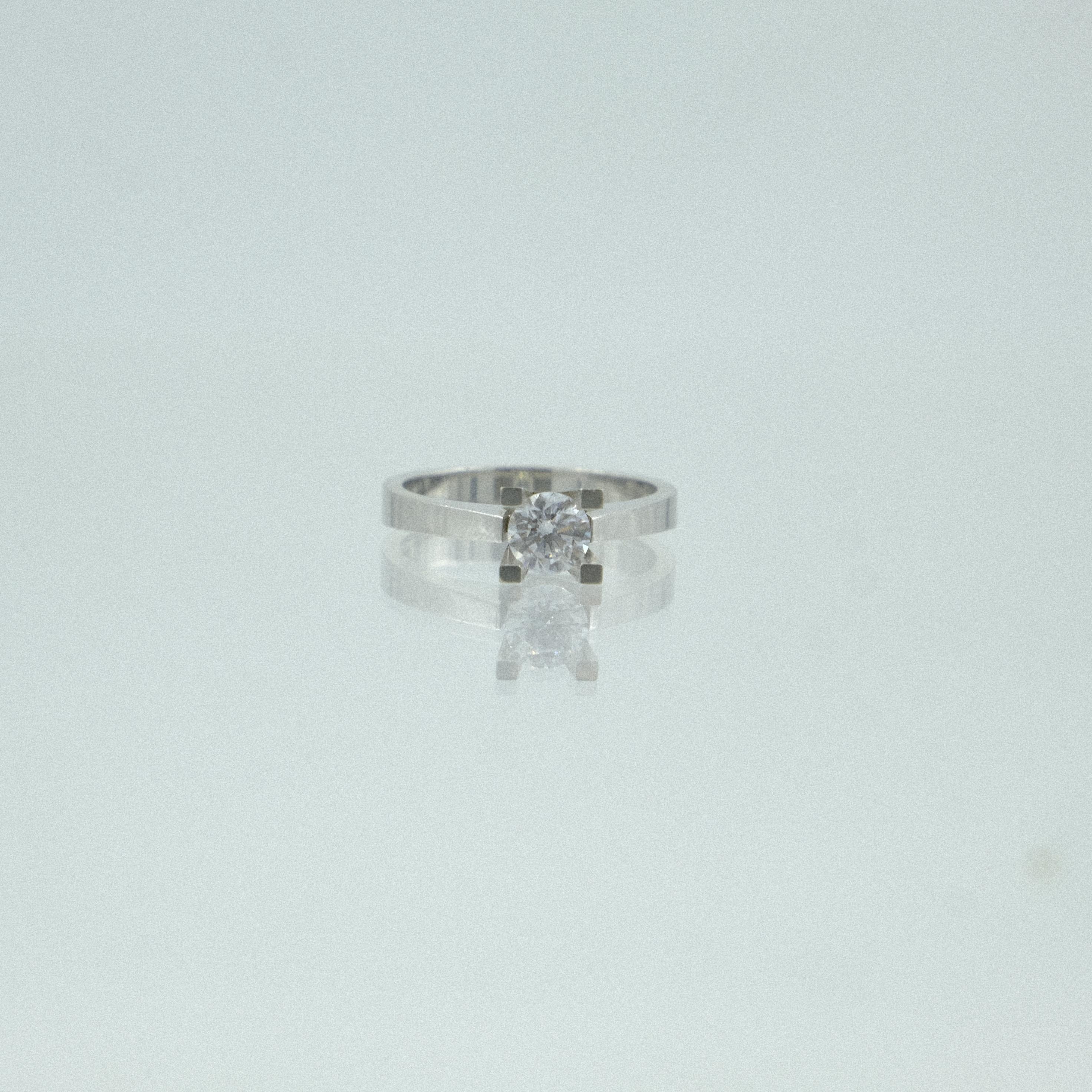 Solis-YZ000468