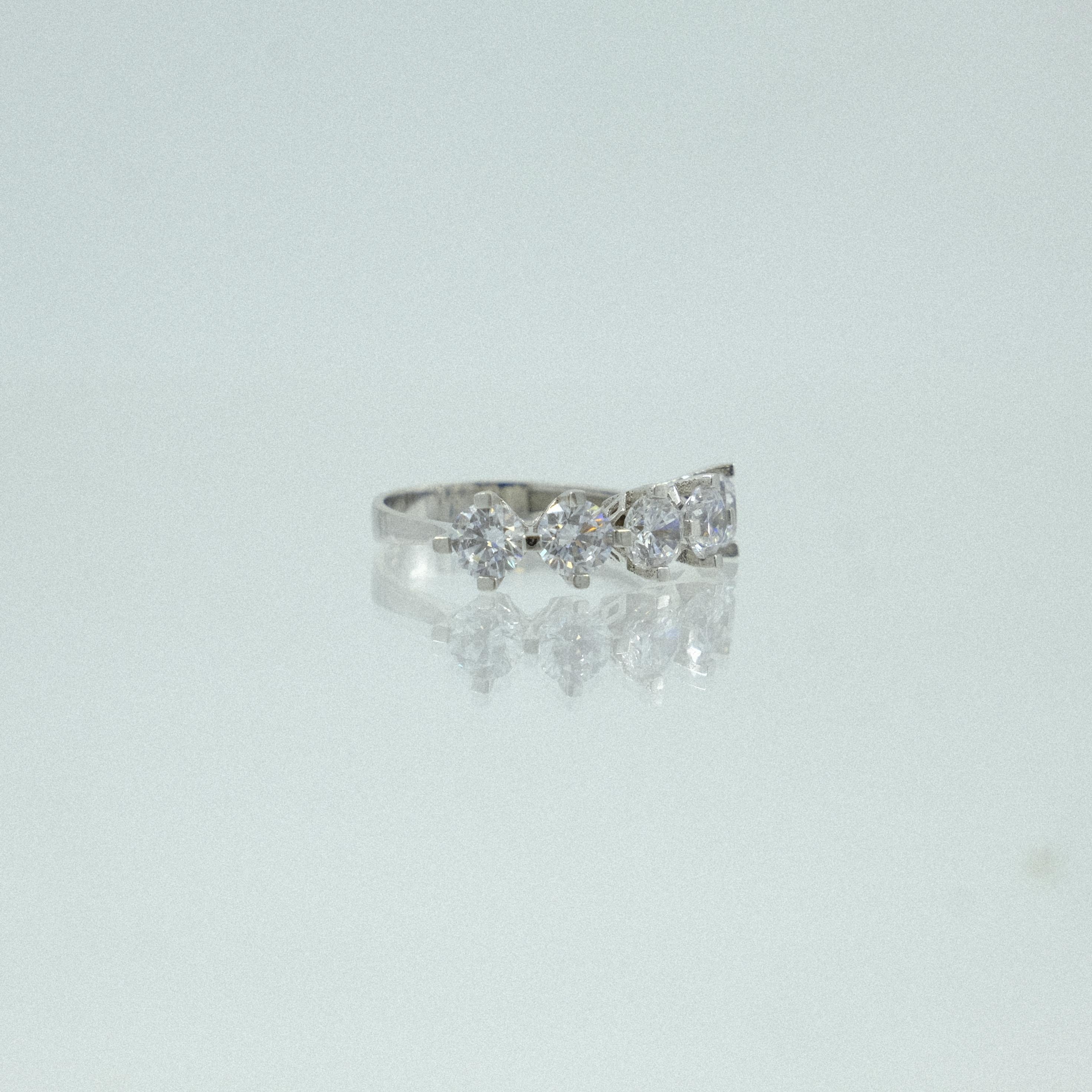 Solis-YZK00993